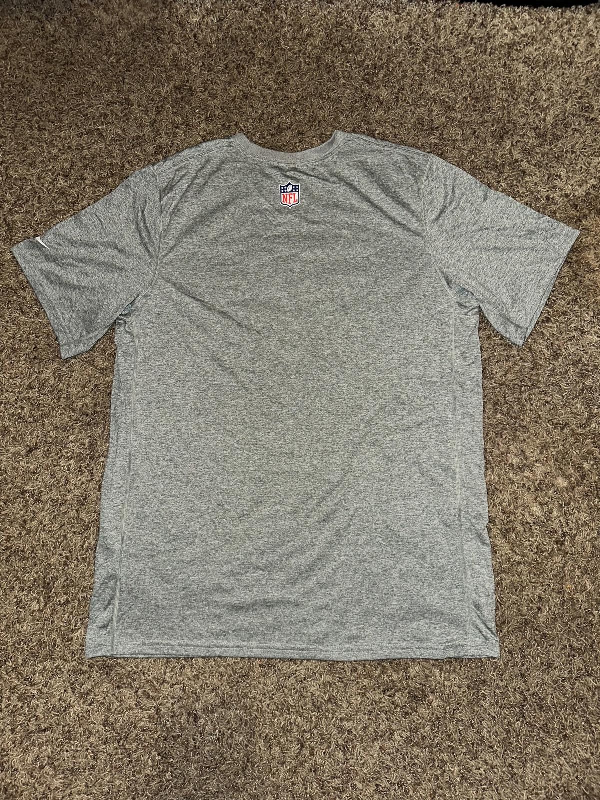 Nike Nike Men's NFL Jacksonville Jaguars Gray Sideline Legend Performance T-Shirt Size US L / EU 52-54 / 3 - 9 Thumbnail