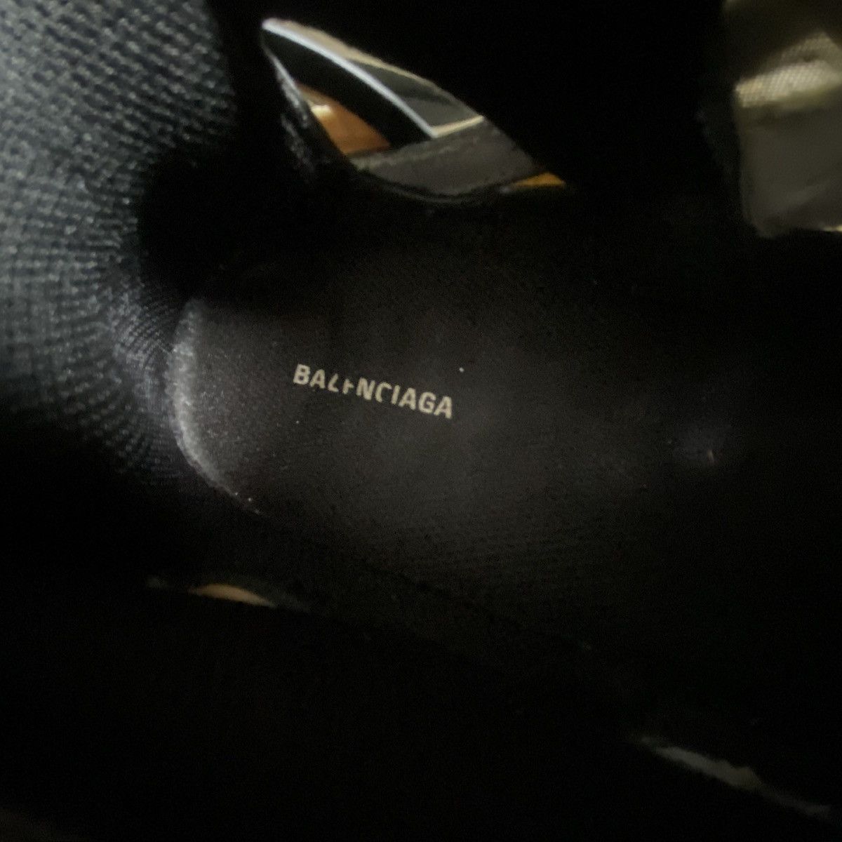 Balenciaga Balenciaga Tracks 2.0 Breige - Mens SZ 9 Size US 9 / EU 42 - 12 Thumbnail