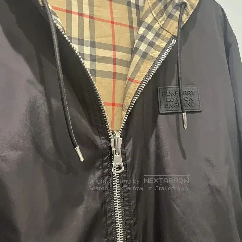 Burberry Burberry Men's Black Nylon Logo Check Jacket. Size US S / EU 44-46 / 1 - 7 Thumbnail