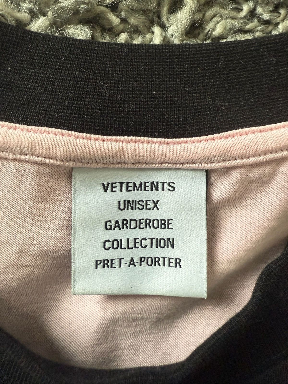 Vetements Vetements Lucky Pig Layered Long-Sleeve Size US M / EU 48-50 / 2 - 5 Thumbnail