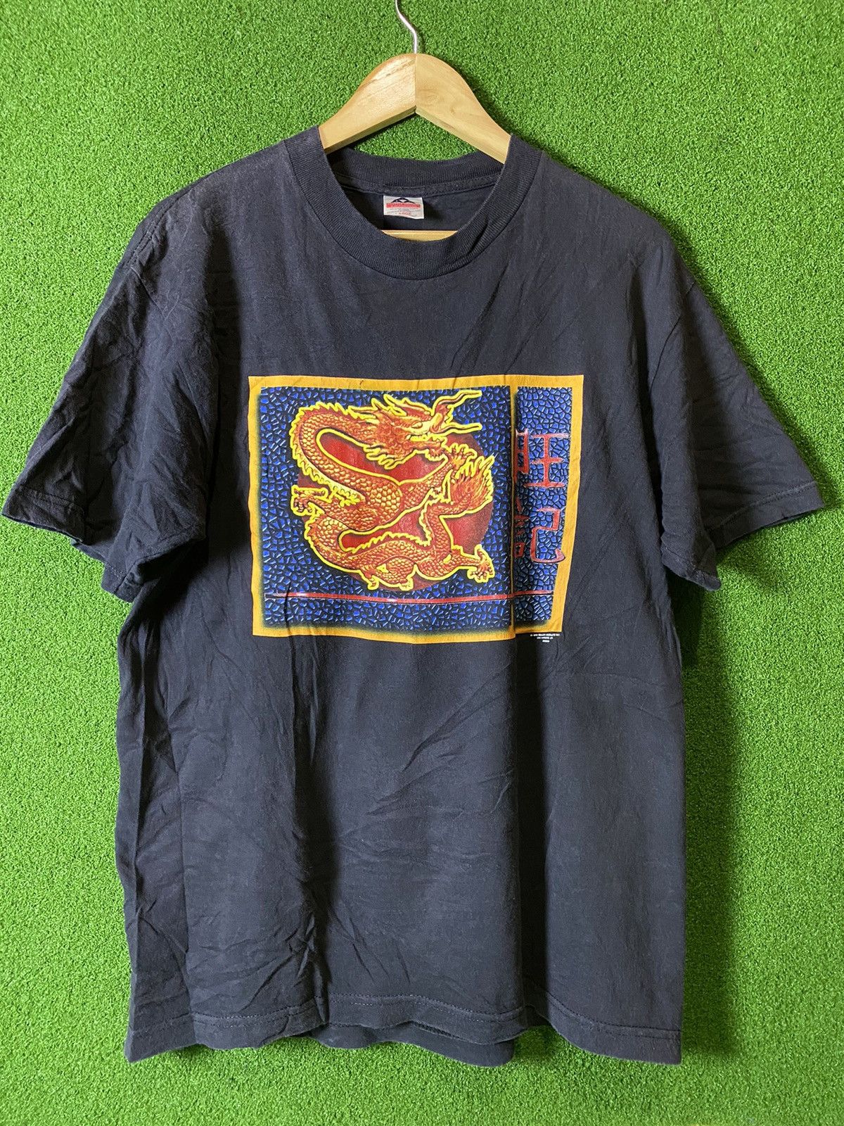 Vintage Vintage 90s Dragon Trinity product Size US L / EU 52-54 / 3 - 1 Thumbnail
