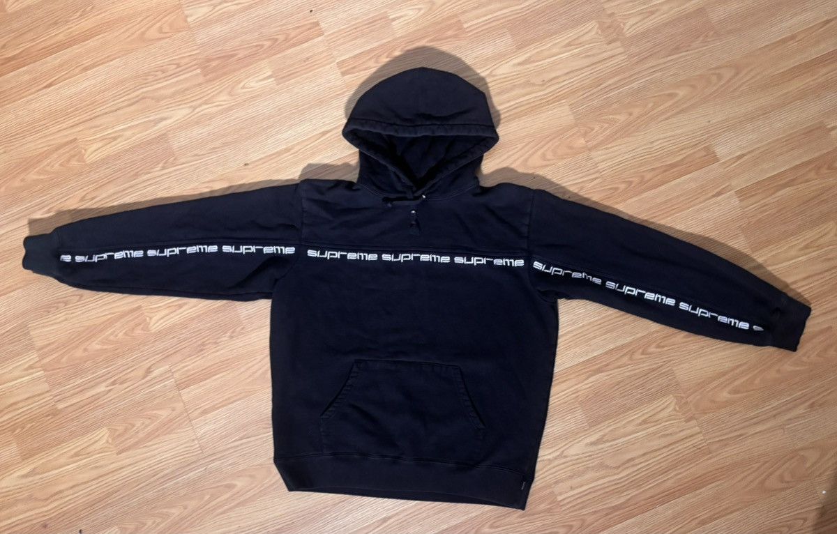 Supreme Supreme Tape Hoodie Size US M / EU 48-50 / 2 - 1 Thumbnail
