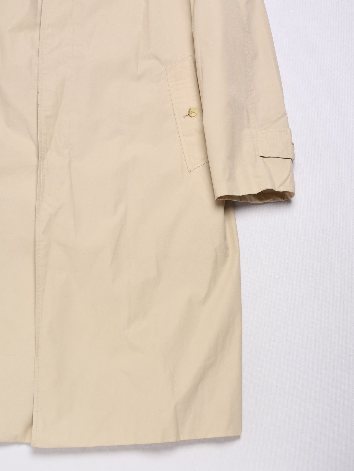 Burberry Burberry Vintage Beige Trench Coat 52 size Jacket Size US L / EU 52-54 / 3 - 2 Thumbnail