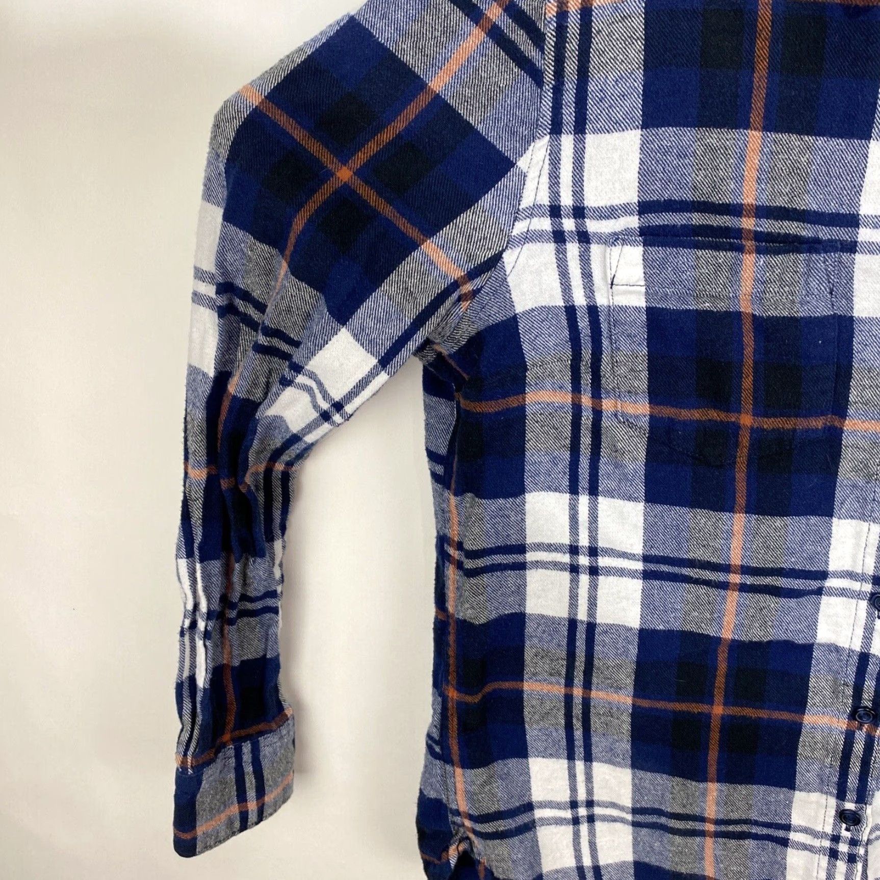 Vintage Woolrich Shirt Woolrich Womens Flannel Button Down Shirt Blue White Plaid Long Sleeve Medium Size M / US 6-8 / IT 42-44 - 4 Thumbnail
