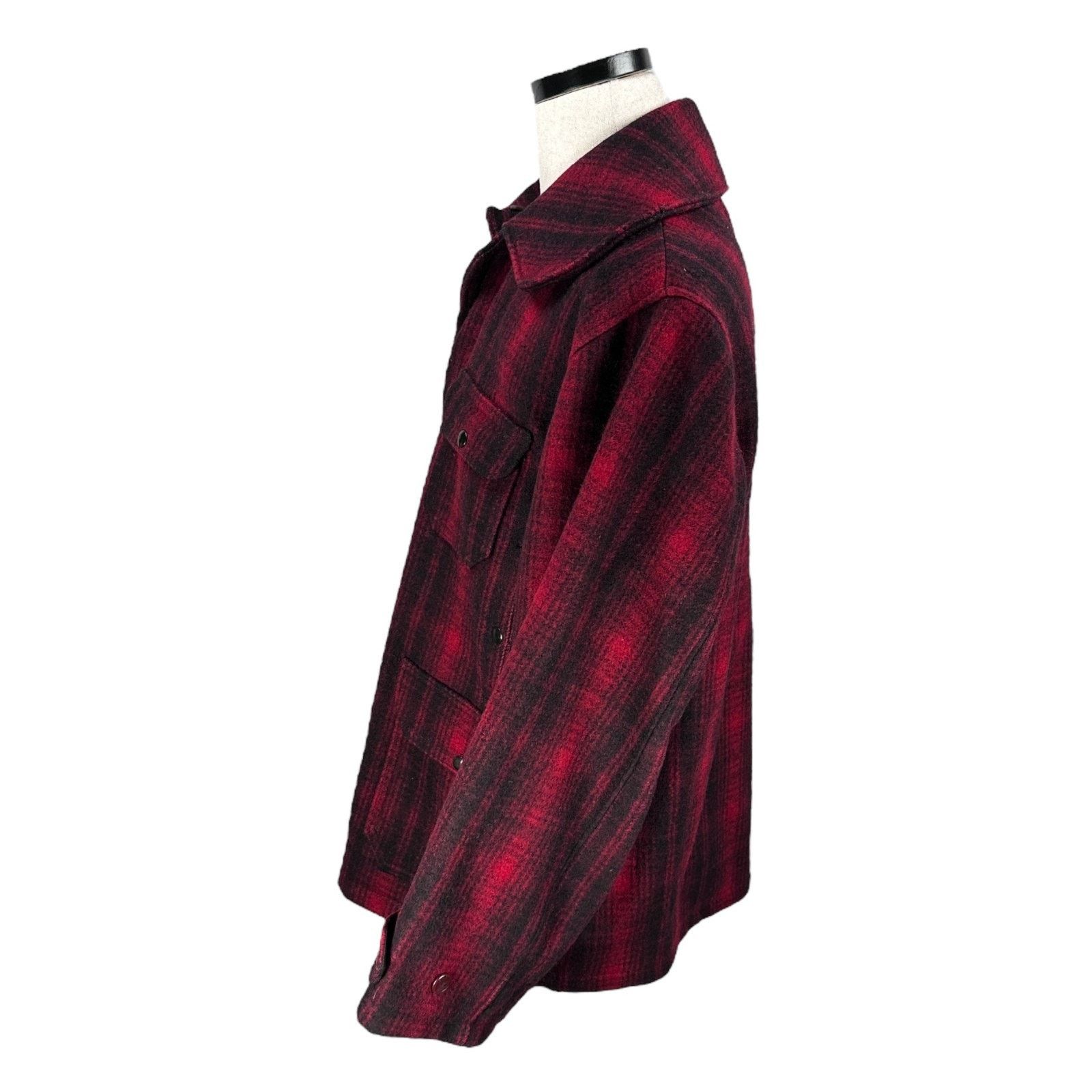 & Other Stories Vintage Woolrich Jacket Men’s 44 Red Black Plaid Wool Coat Size US L / EU 52-54 / 3 - 4 Thumbnail