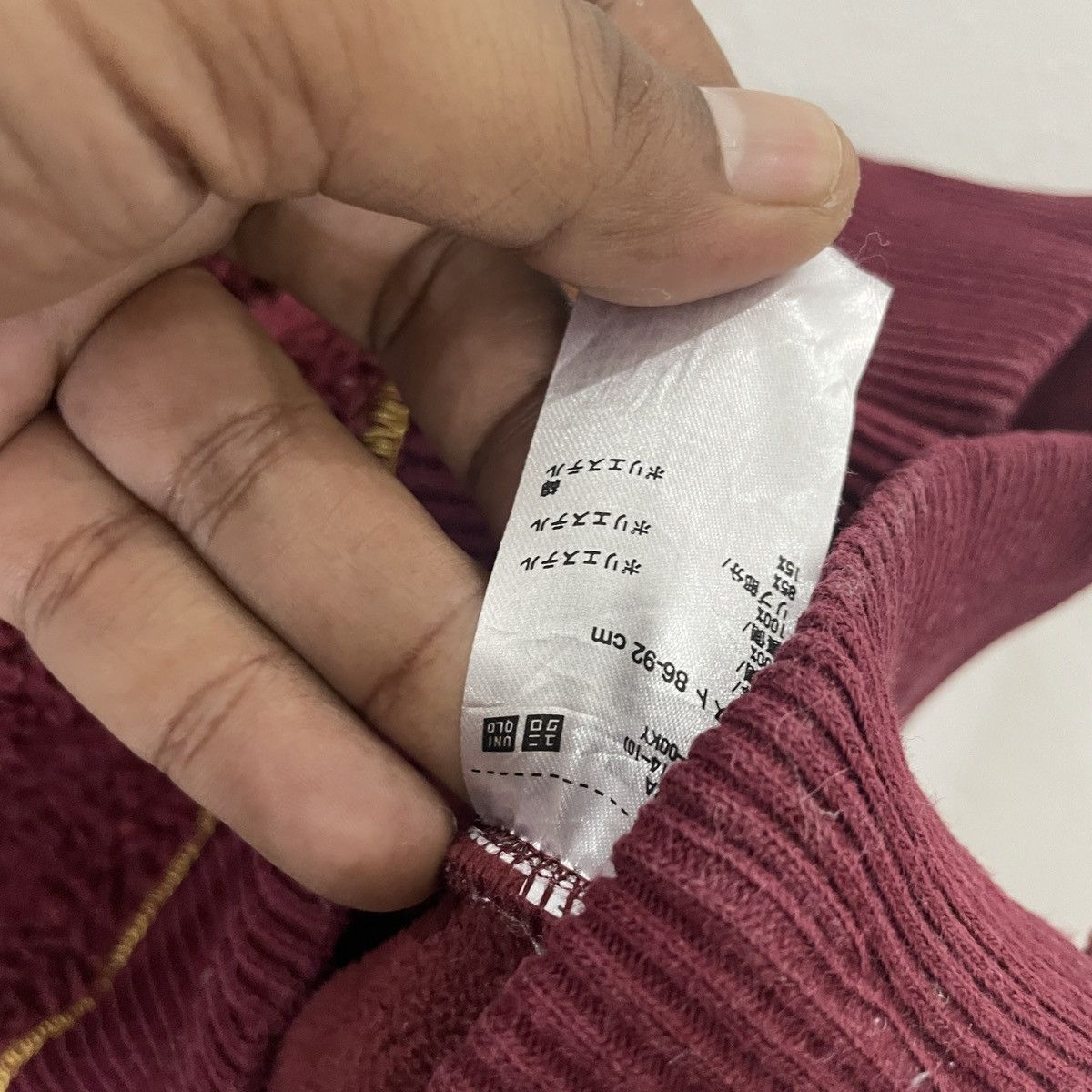 JW Anderson × Uniqlo Vintage J.w Anderson Fleece Crewneck Sweatshirt Size US L / EU 52-54 / 3 - 6 Thumbnail