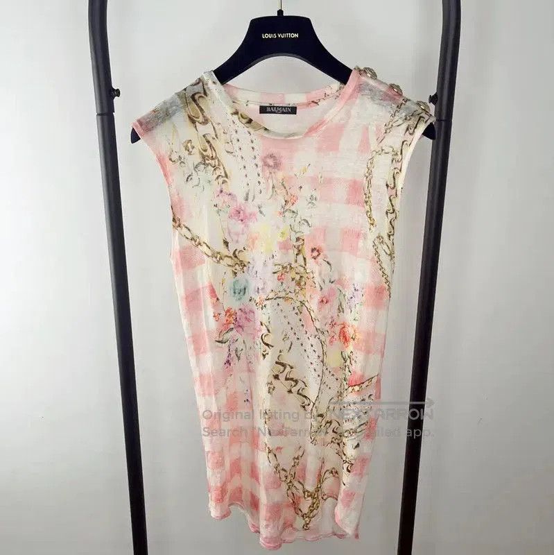 Balmain Balmain Pink Floral Print Women's T-Shirt . Size S / US 4 / IT 40 - 1 Thumbnail