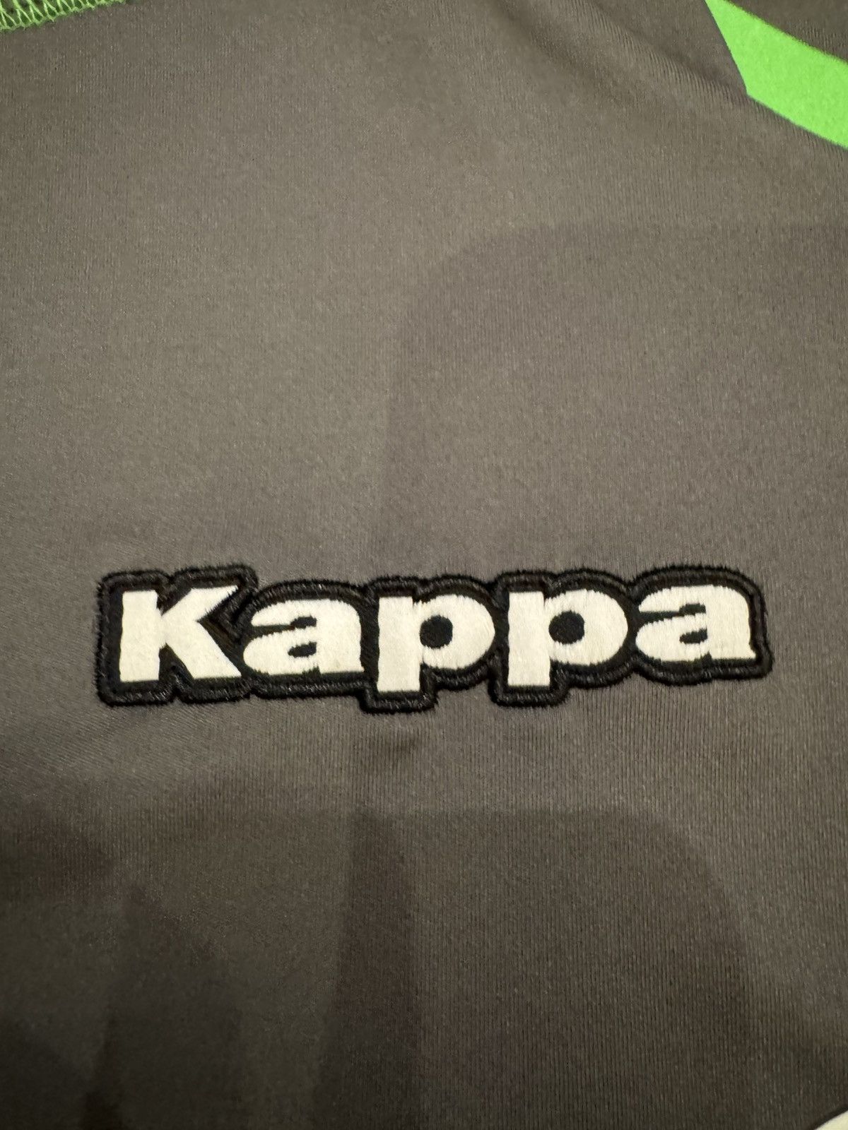 Kappa WOLFSBURG 2014 2015 TRAINING KAPPA FOOTBALL JERSEY SIZE M Size US M / EU 48-50 / 2 - 6 Thumbnail