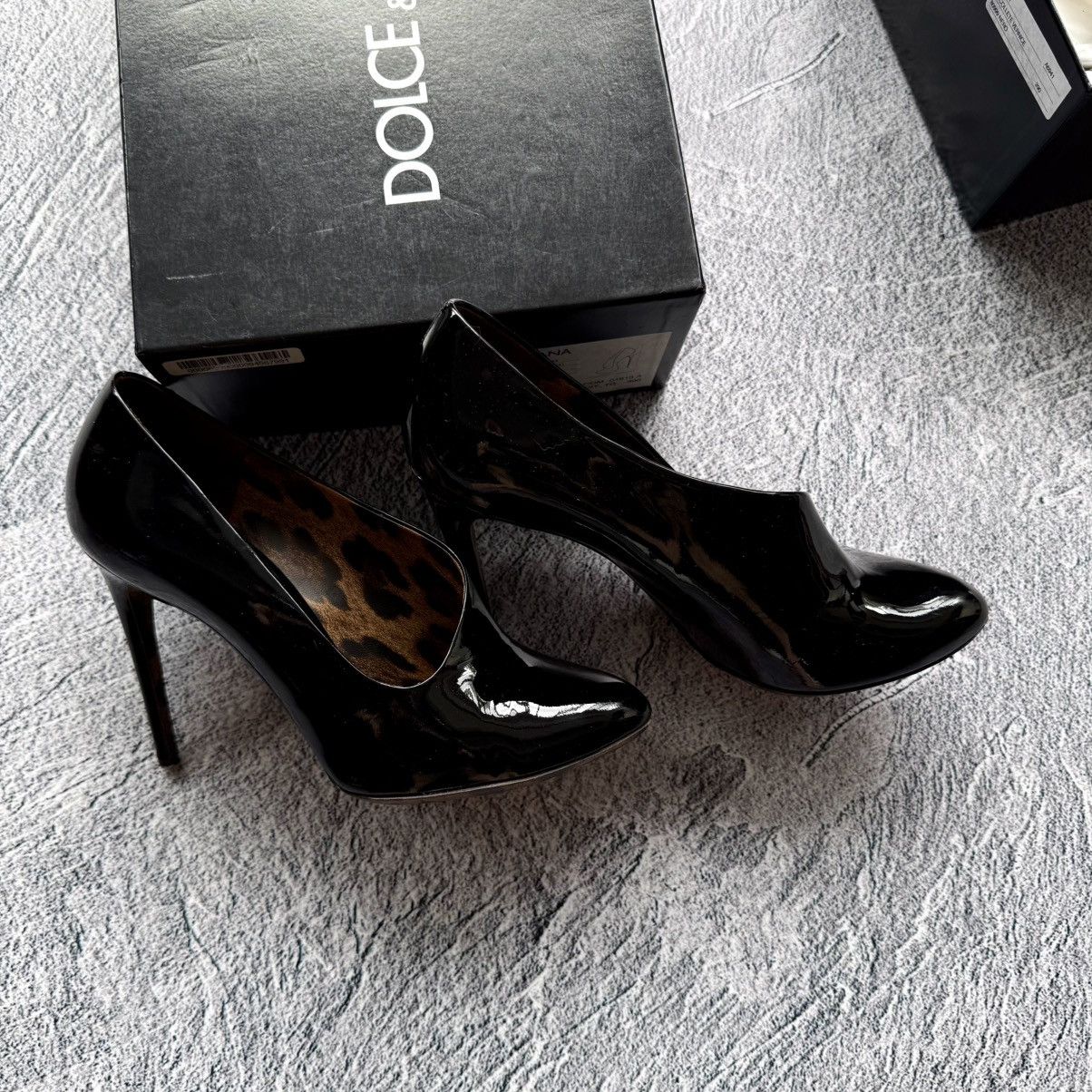Dolce & Gabbana Dolce&Gabbana Asymmetrical Patent Leather High Heels Size:39 Size US 9 / IT 39 - 3 Thumbnail