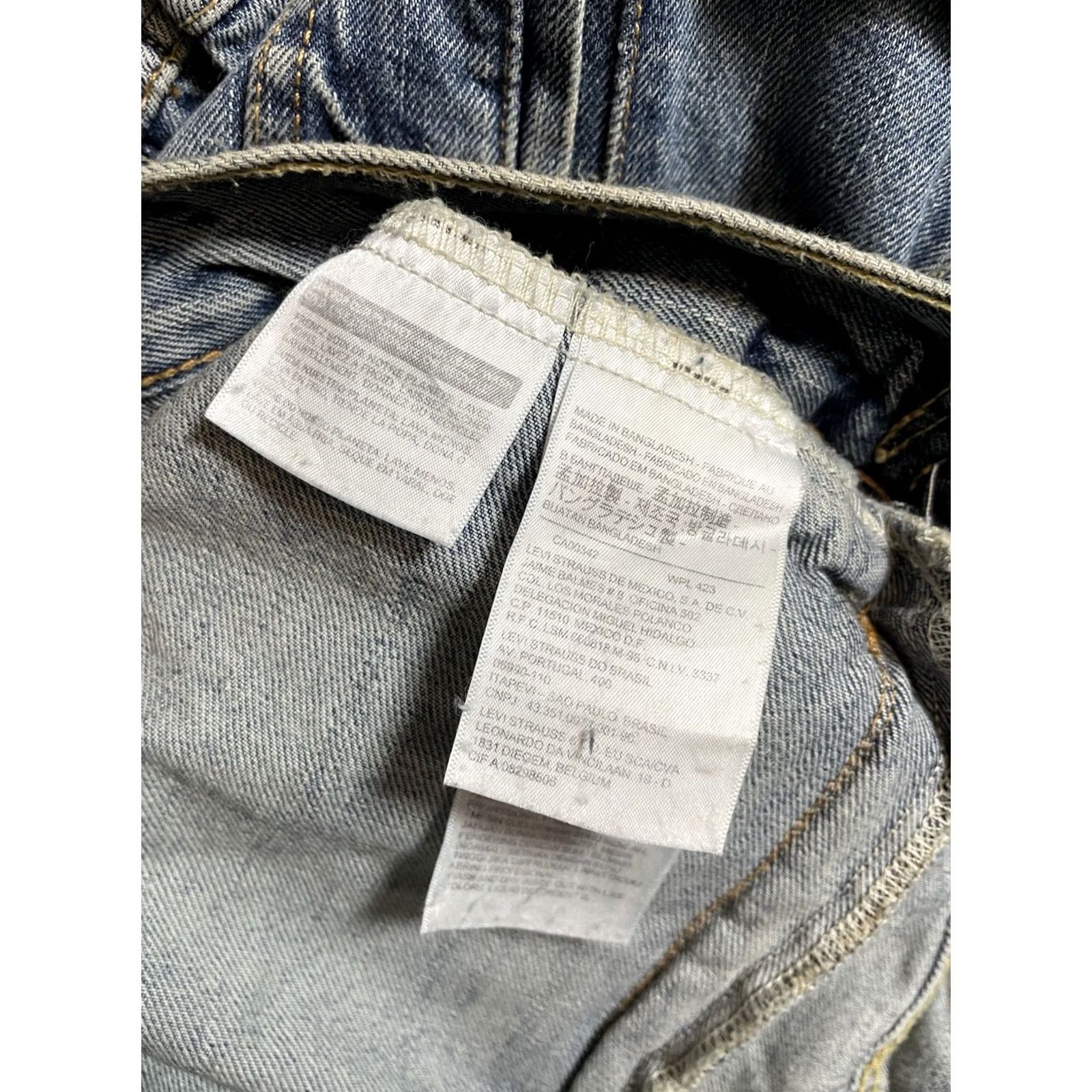 Levi's Levi’s Trucker Jacket Men Blue Denim Size M 100% Cotton Regular Pockets Collared Button Front Size US M / EU 48-50 / 2 - 6 Thumbnail