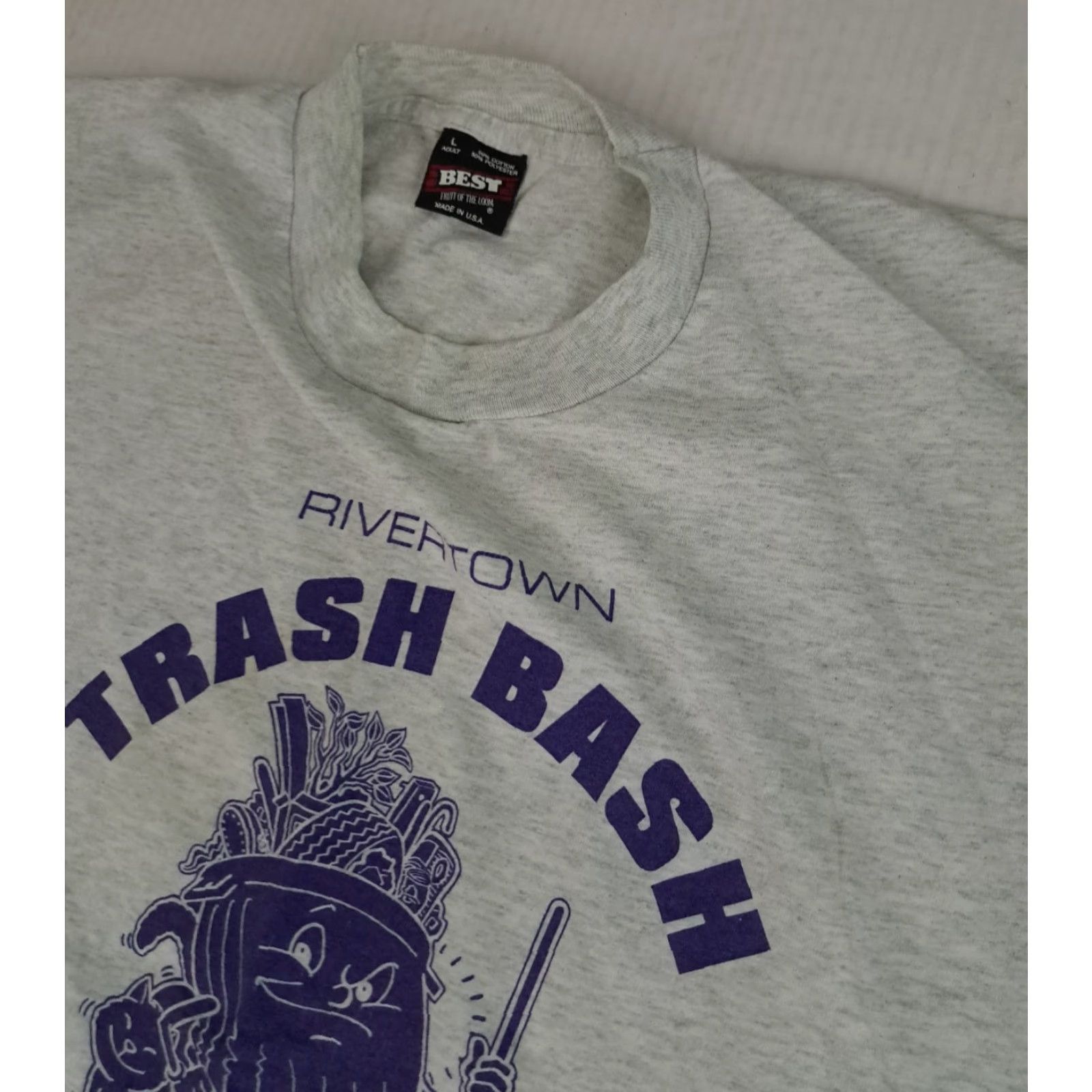 Fruit Of The Loom VINTAGE Detroit's Rivertown 90s Trash Bash Single Stitch Lg TShirt Screen Stars Shirt Unisex Adults Mens Womens 90s River Clean-up Cotton Gray Size US L / EU 52-54 / 3 - 2 Thumbnail