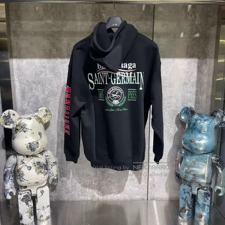 Balenciaga Balenciaga Coca-Cola Tower Multi-Element Logo Covered Swea Size US S / EU 44-46 / 1 - 2 Thumbnail