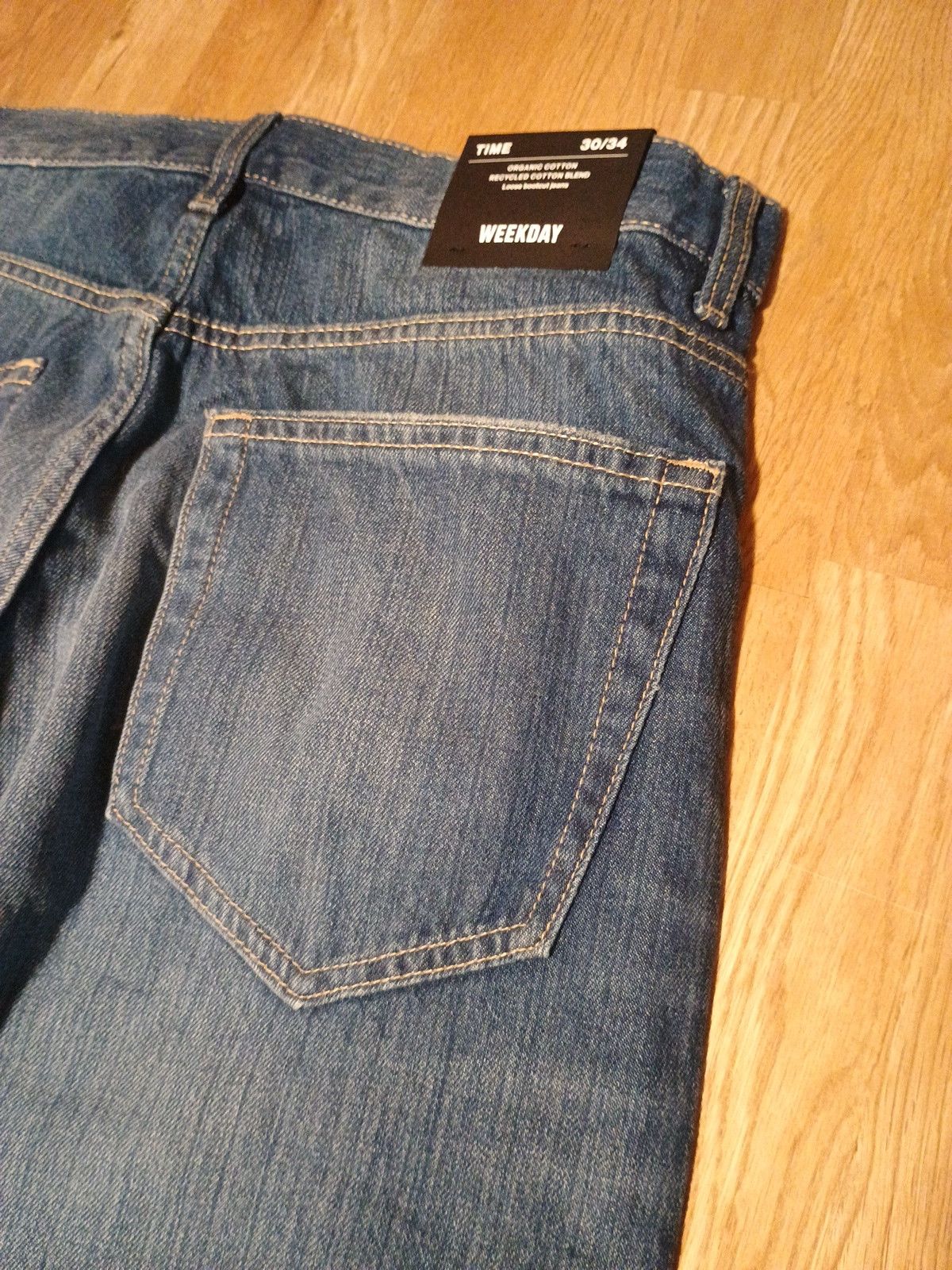 Weekday bootcut WEEKDAY baggy flare astro time w30 w31 w32 l36 34 Size US 33 - 11 Thumbnail
