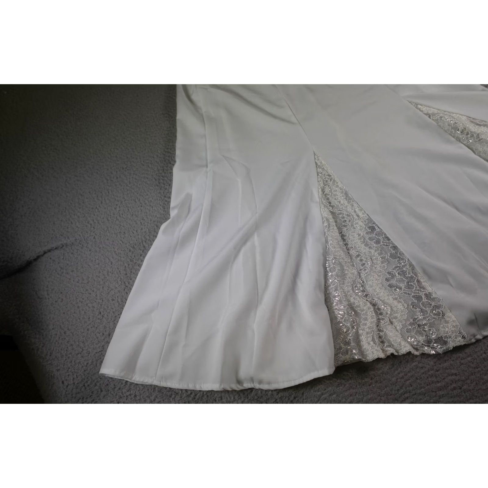 DANCER VINTAGE Western Skirt Womens XS White Sequin Lace Cowgirl Rodeo 90s Rugged, Formal, Wedding Ladies XS White Sequin Lace Cowgirl Rodeo Skirt Size 26" / US 2 / IT 38 - 5 Thumbnail