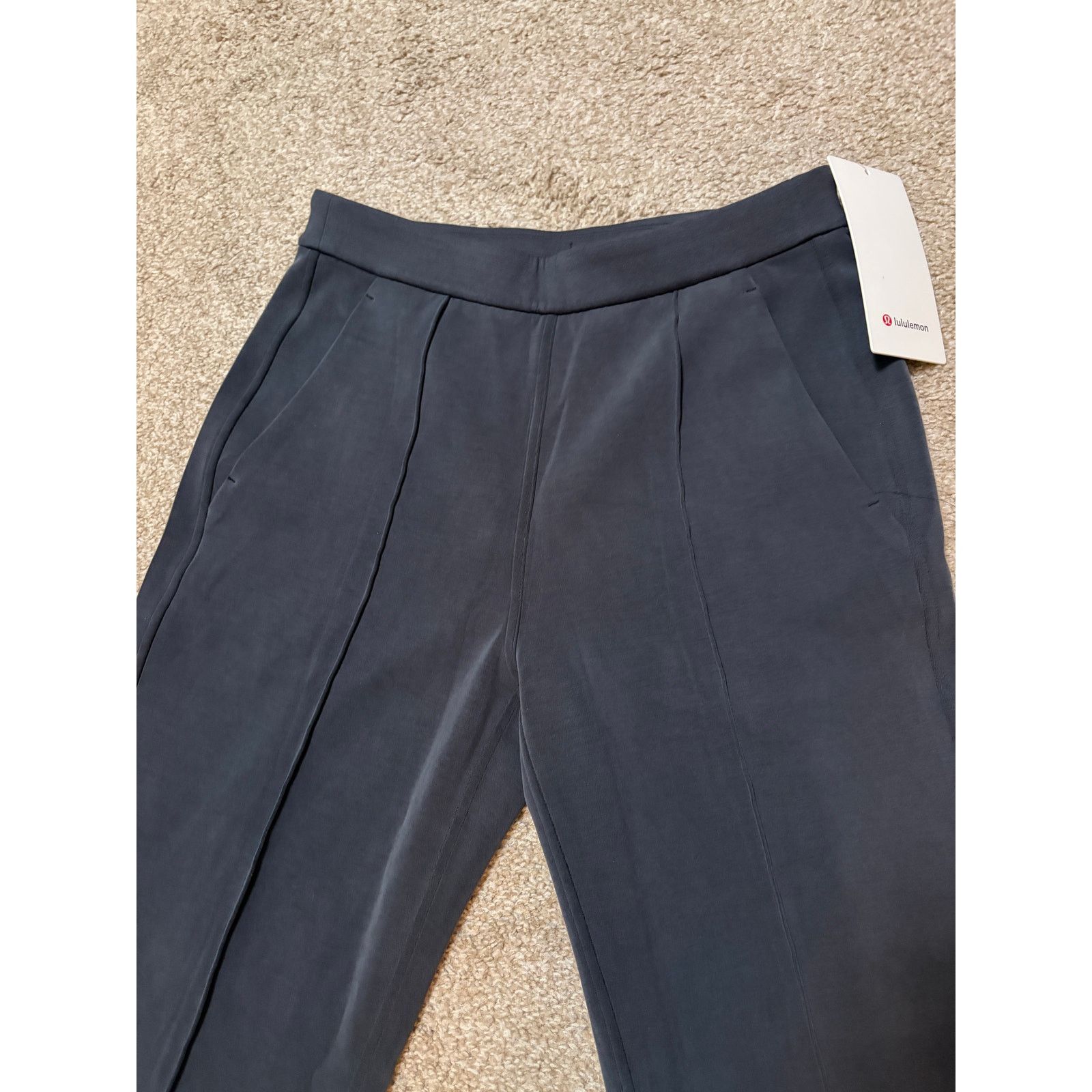 Lululemon NWT Lululemon Softstreme Classic-Fit High Rise Jogger Pants Size 25" / US 0 / IT 36 - 5 Thumbnail