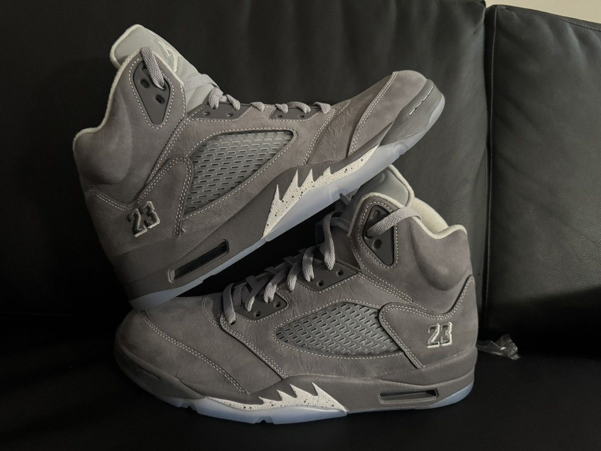 Jordan 5 cool grey tried on size 12