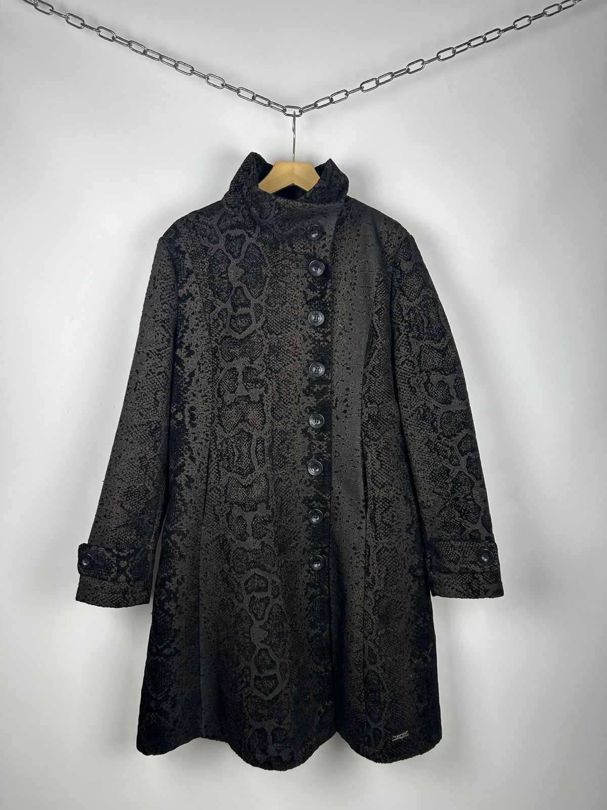 Desigual Desigual Ladies Coat Snake Pattern Y2K Women’s Size 46 Black Size XL / US 12-14 / IT 48-50 - 1 Thumbnail