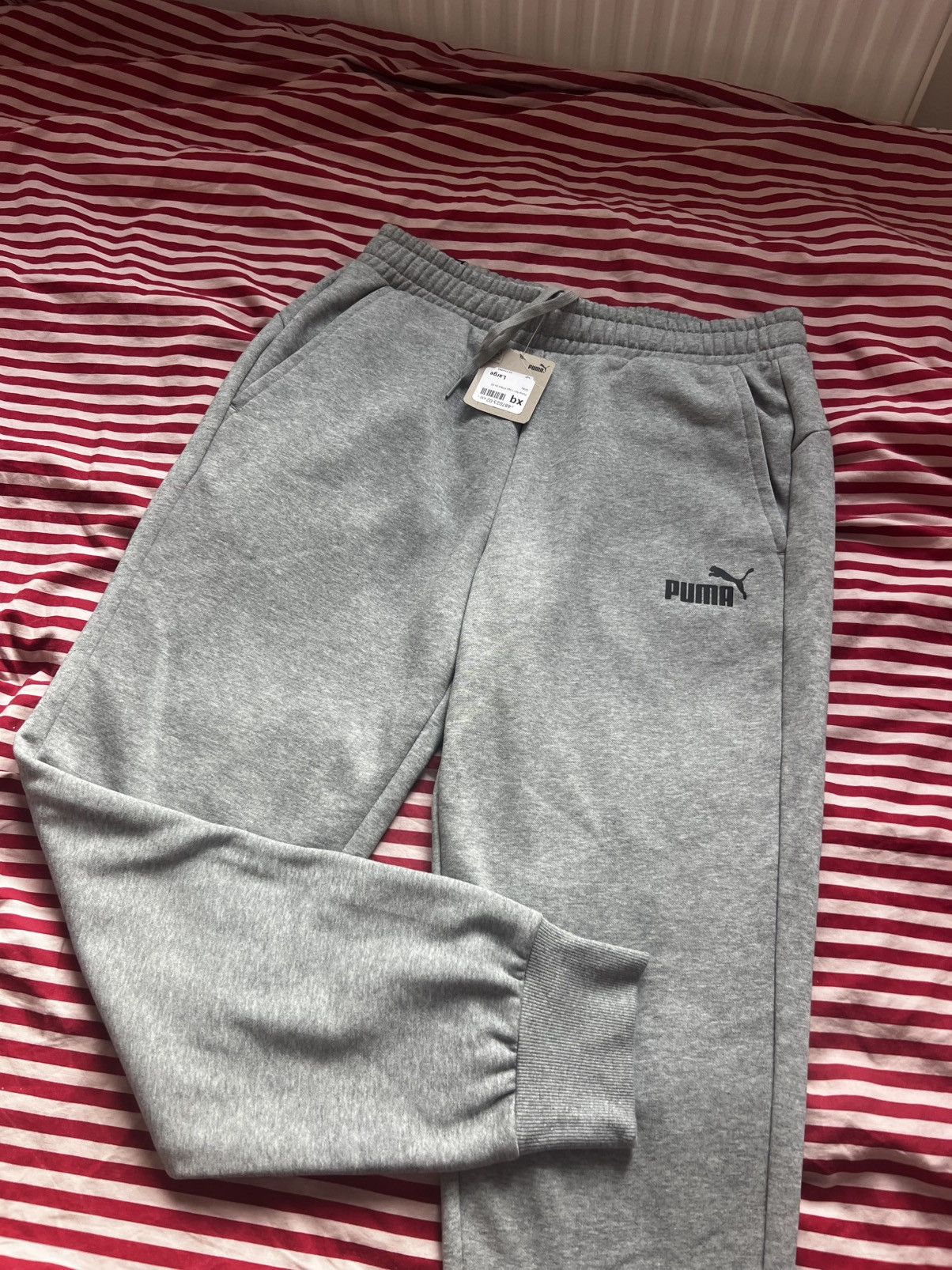 Puma New, authentic Puma men's sweatpants with tags, size L Size US 34 / EU 50 - 1 Thumbnail