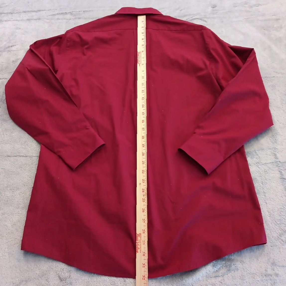 Van Heusen Van Heusen Shirt Mens Large Red Long Sleeve Button-Up Cotton Blend Poplin Size US L / EU 52-54 / 3 - 5 Thumbnail
