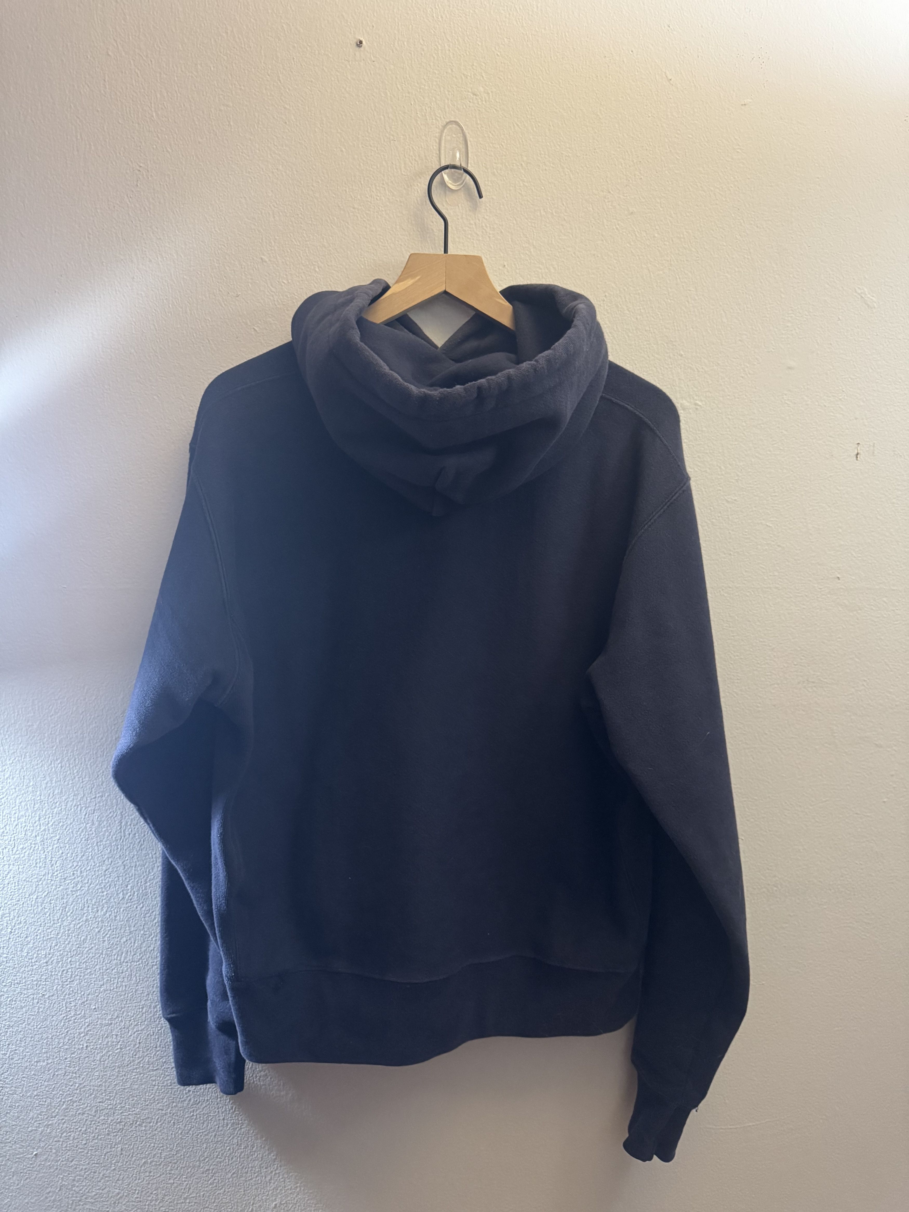Champion × MoMA Champion x MoMA Reverse Weave Navy Hoodie Size US M / EU 48-50 / 2 - 5 Thumbnail
