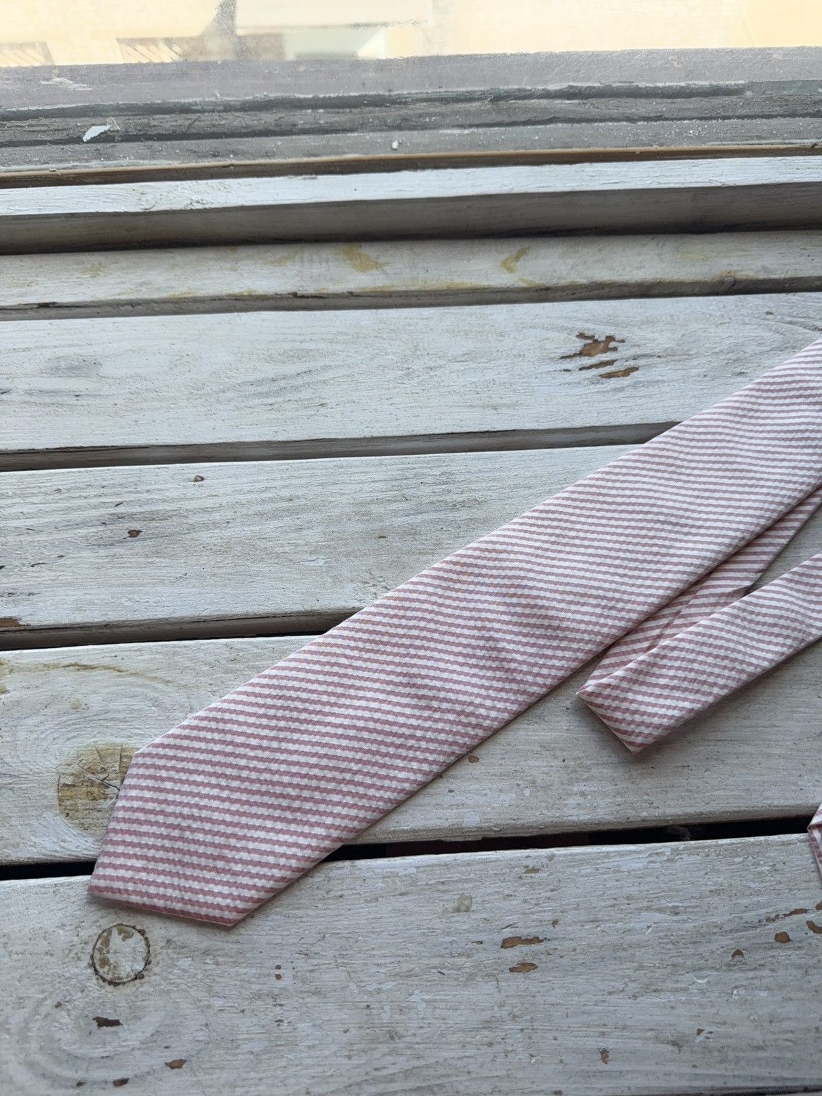 Designer × Karl Lagerfeld Vintage Karl Lagerfeld Striped Tie – Pink & White Seersucker Size ONE SIZE - 2 Thumbnail