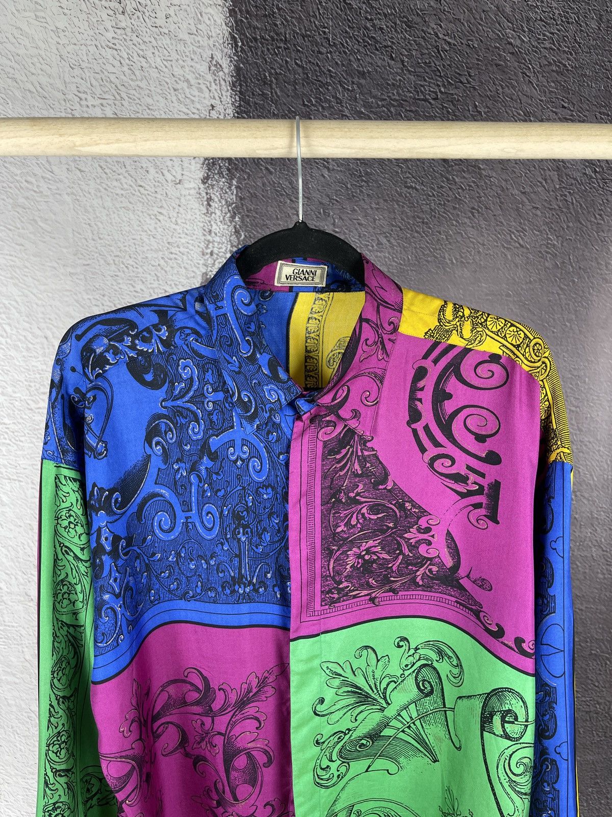 Versace Gianni Versace vintage 80s 90s colour block silk ls shirt Size US M / EU 48-50 / 2 - 3 Thumbnail