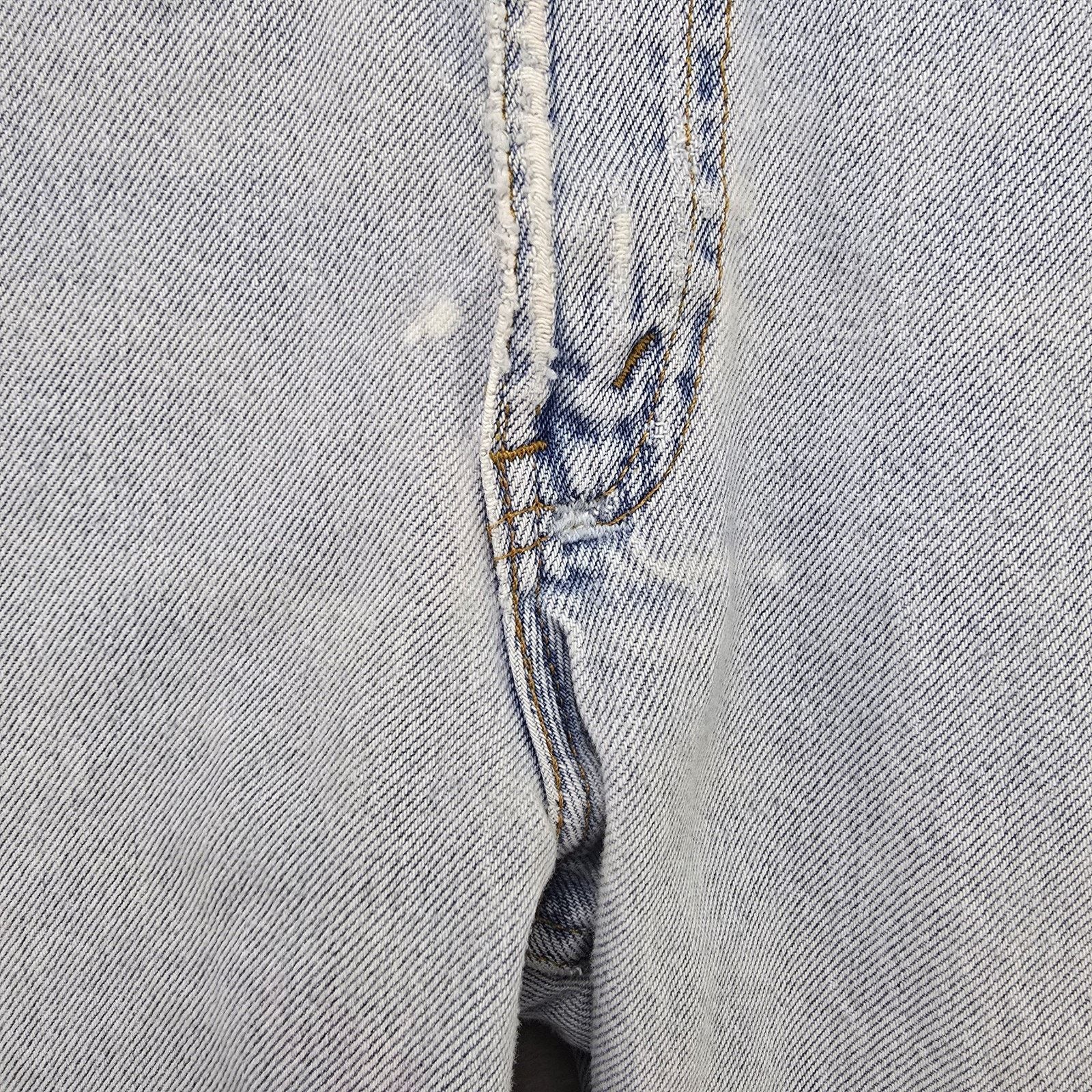 Levi's Vtg Levis 560 Jeans 36x30 (Fits 34x29) Tapered Leg 90s USA Size US 34 / EU 50 - 7 Thumbnail