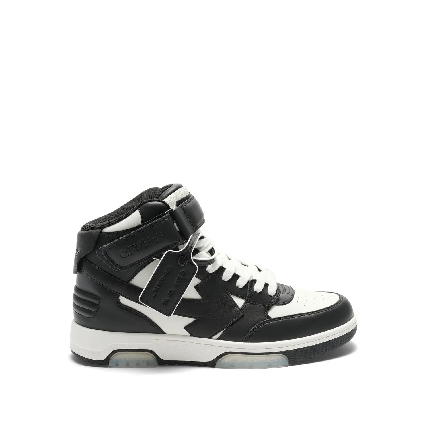 o1mris0824 Sneaker in Black & White