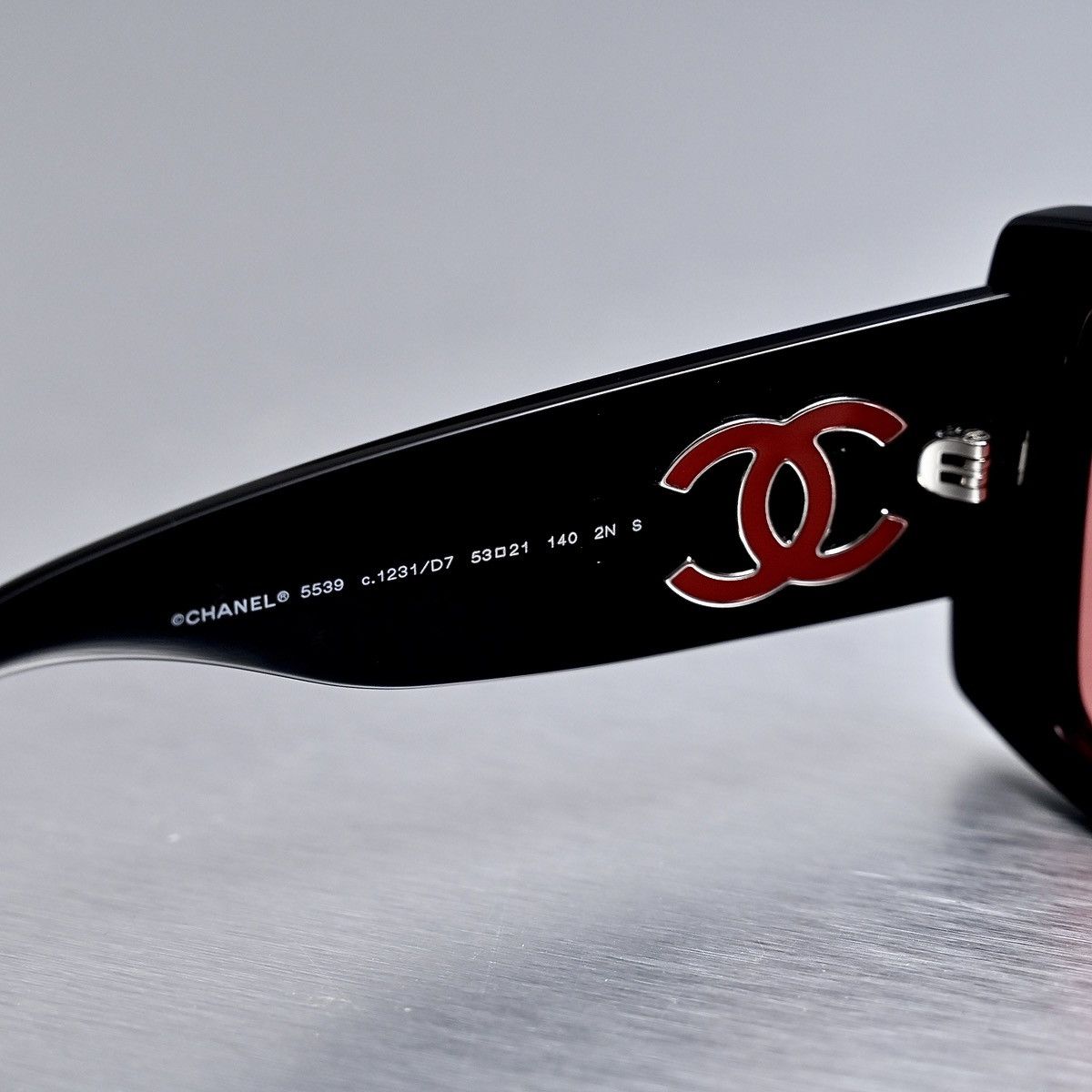 Chanel CHANEL 0CH5539 1231D7 SUNGLASSES Size ONE SIZE - 8 Thumbnail