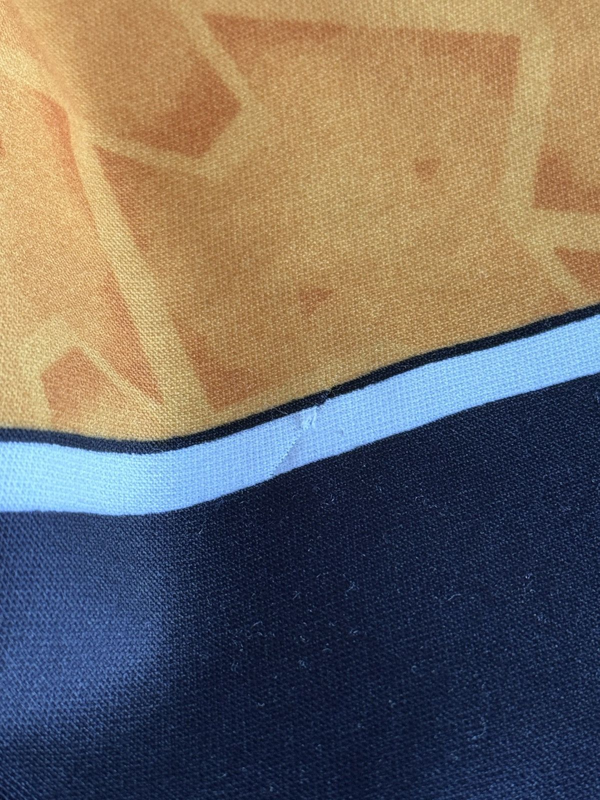 Puma Wolverhampton Wanderers 96/98 Home Football Jersey Size US XL / EU 56 / 4 - 9 Thumbnail