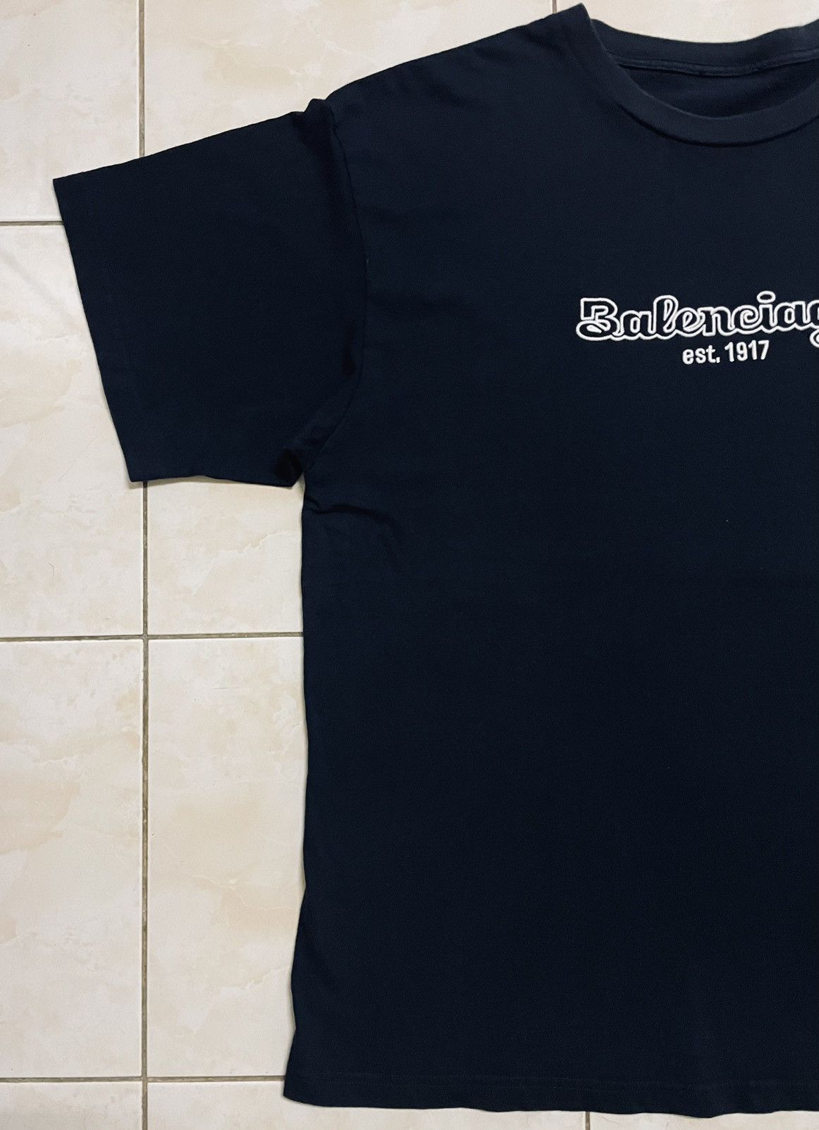 Balenciaga BALENCIAGA est. 1917 COTTON TEE Size US XL / EU 56 / 4 - 3 Thumbnail
