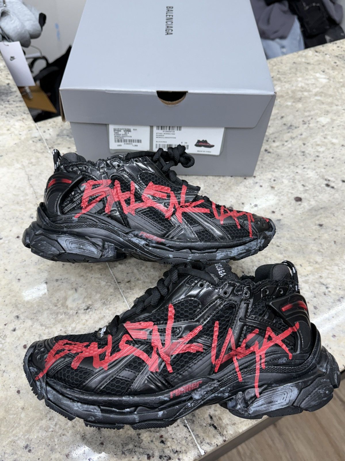Balenciaga Balenciaga Black Track Runners Size US 9 / IT 39 - 1 Thumbnail