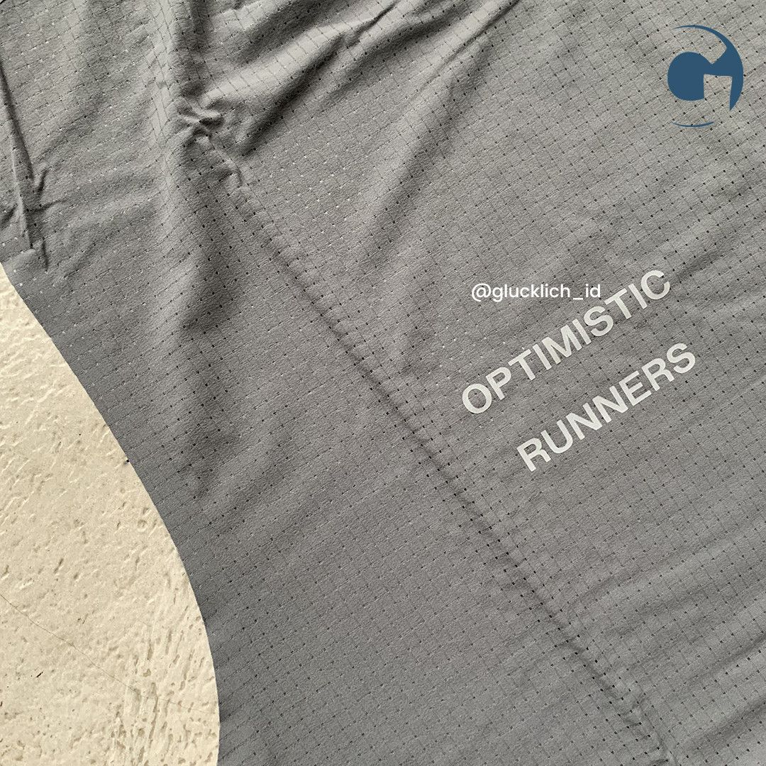 Other Optimistic Runners, Perforated Crop Tank Top in Grey Size US S / EU 44-46 / 1 - 5 Thumbnail