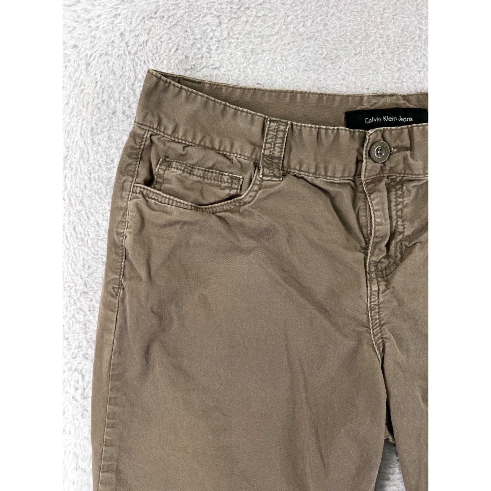 Calvin Klein Calvin Klein Shorts Womens 10 Brown 100% Cotton Twill Pockets Zip Fly 30x10 Size 32" / US 10 / IT 46 - 7 Thumbnail