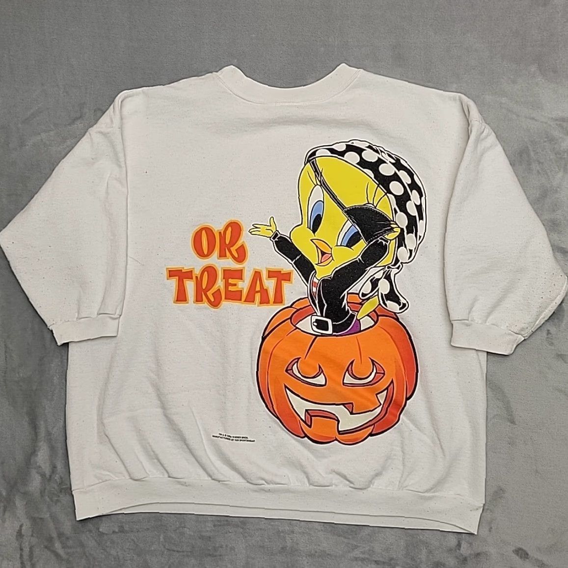 Vintage VTG Tweety Sweatshirt Womens XL White 90s Cartoon Made in USA Pullover Crew Neck Casual Mens Womens Girls Boys Size XL / US 12-14 / IT 48-50 - 6 Thumbnail
