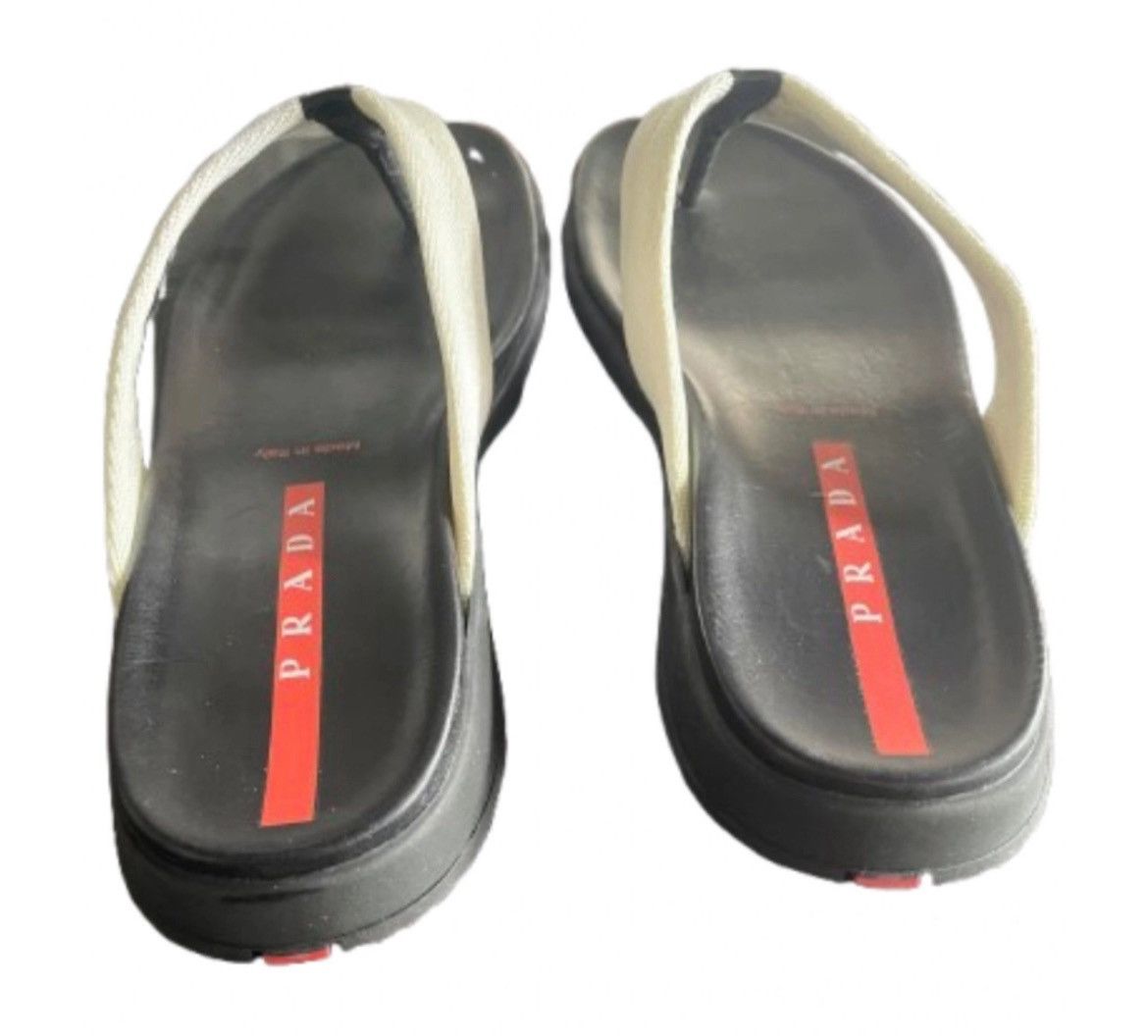 Prada Prada Women’s Flip Flops 37.5 New Red Line Y2K Size US 7.5 / IT 37.5 - 4 Thumbnail