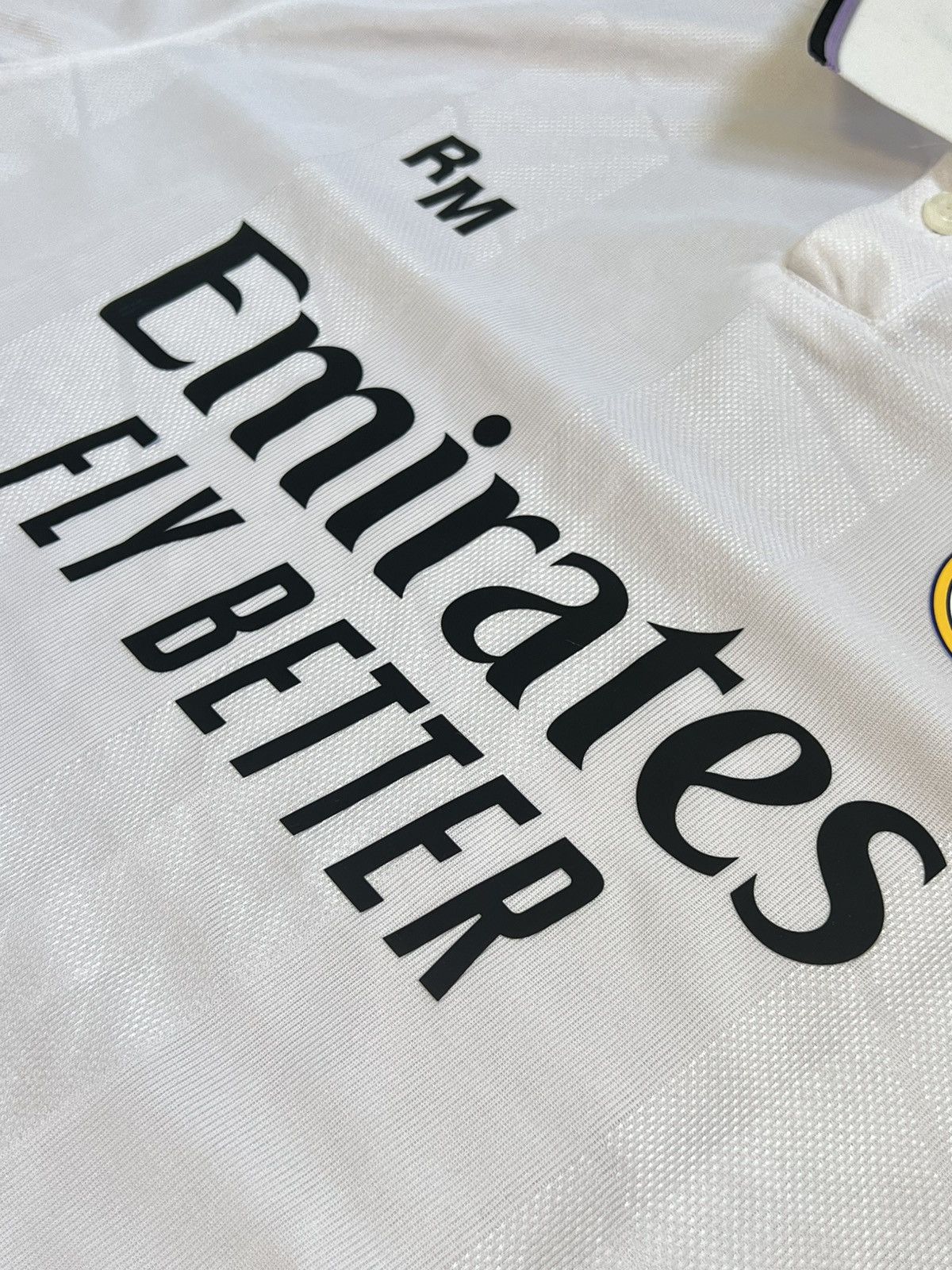 Other Real Madrid soccer jersey white Size US M / EU 48-50 / 2 - 4 Thumbnail