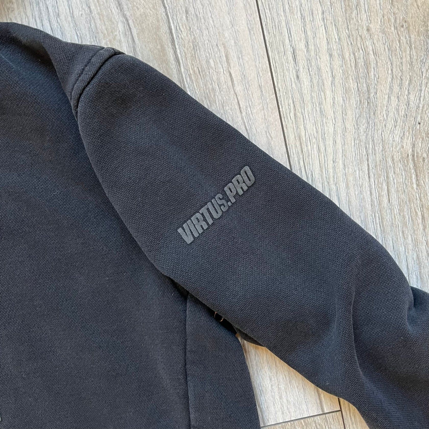 FaZe Virtus Pro 2020's Washed Black Hoodie Size US S / EU 44-46 / 1 - 4 Thumbnail