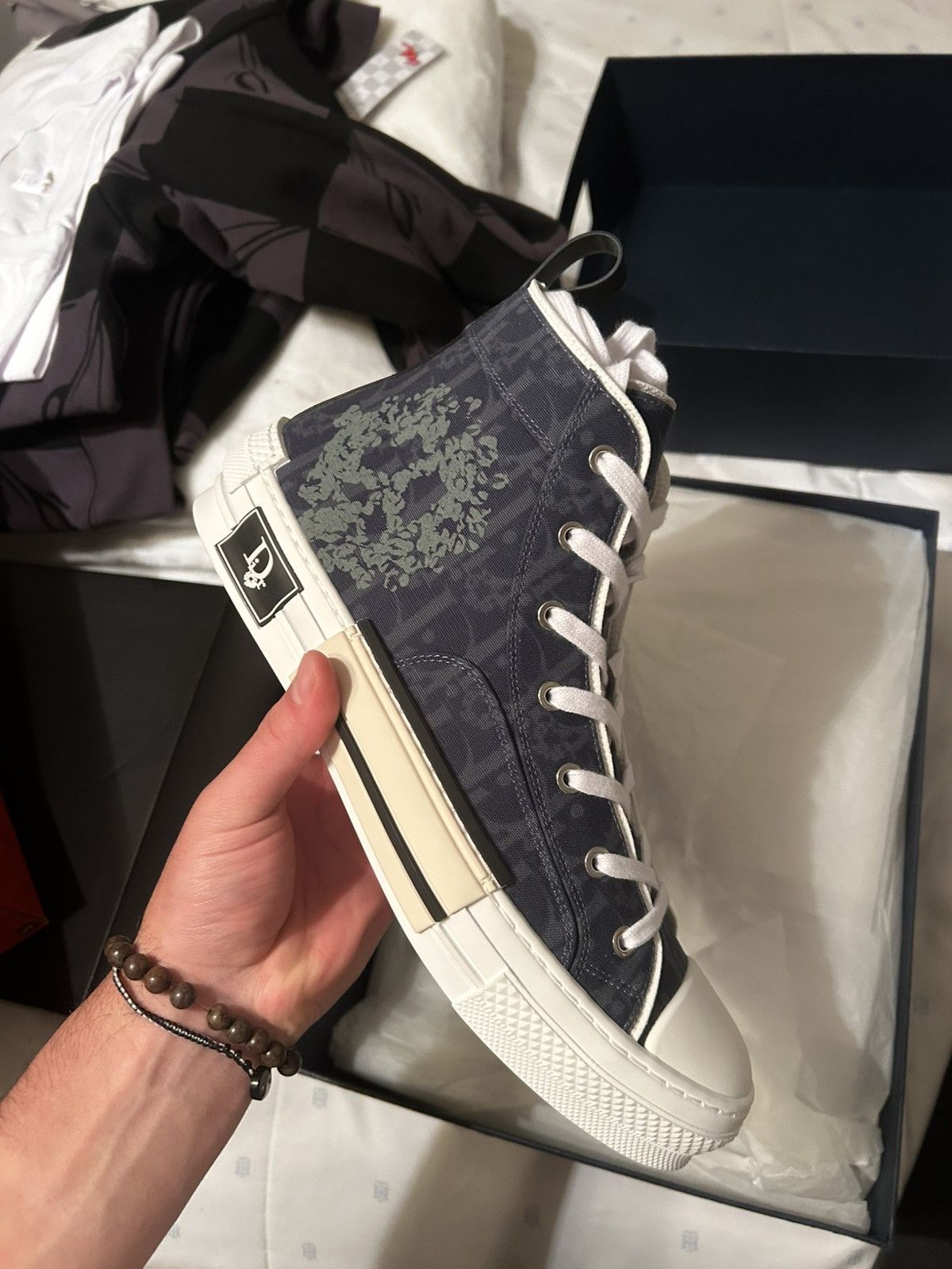 希少コラボ【Dior x Denim Tears】Sneaker B23 High-Top Sneaker DENIM TEARS × Dior Dior Sneaker B23 Denim Tears | Grailed