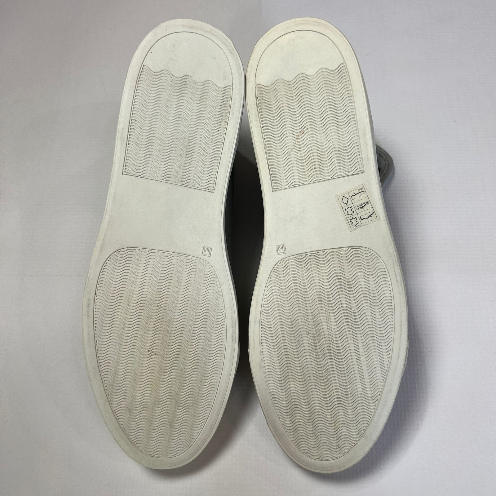 Common Projects Common Projects Tournament High Top Sneakers EU42 Grey ITALY Size US 9 / EU 42 - 5 Thumbnail