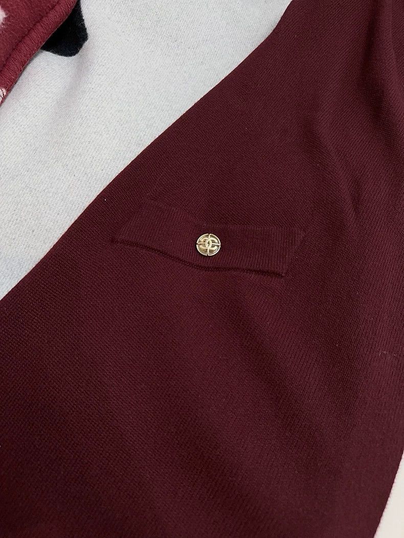 Chanel Chanel Burgundy Knit Cardigan with White Trim Size M / US 6-8 / IT 42-44 - 4 Thumbnail