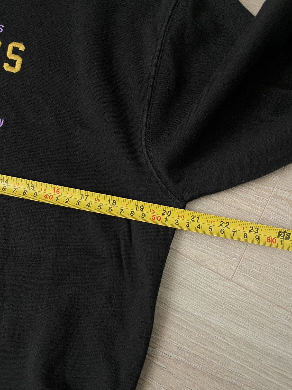 Mitchell & Ness Lakers sweatshirt black men’s big logo Mitchell&Ness USA Size US M / EU 48-50 / 2 - 9 Thumbnail