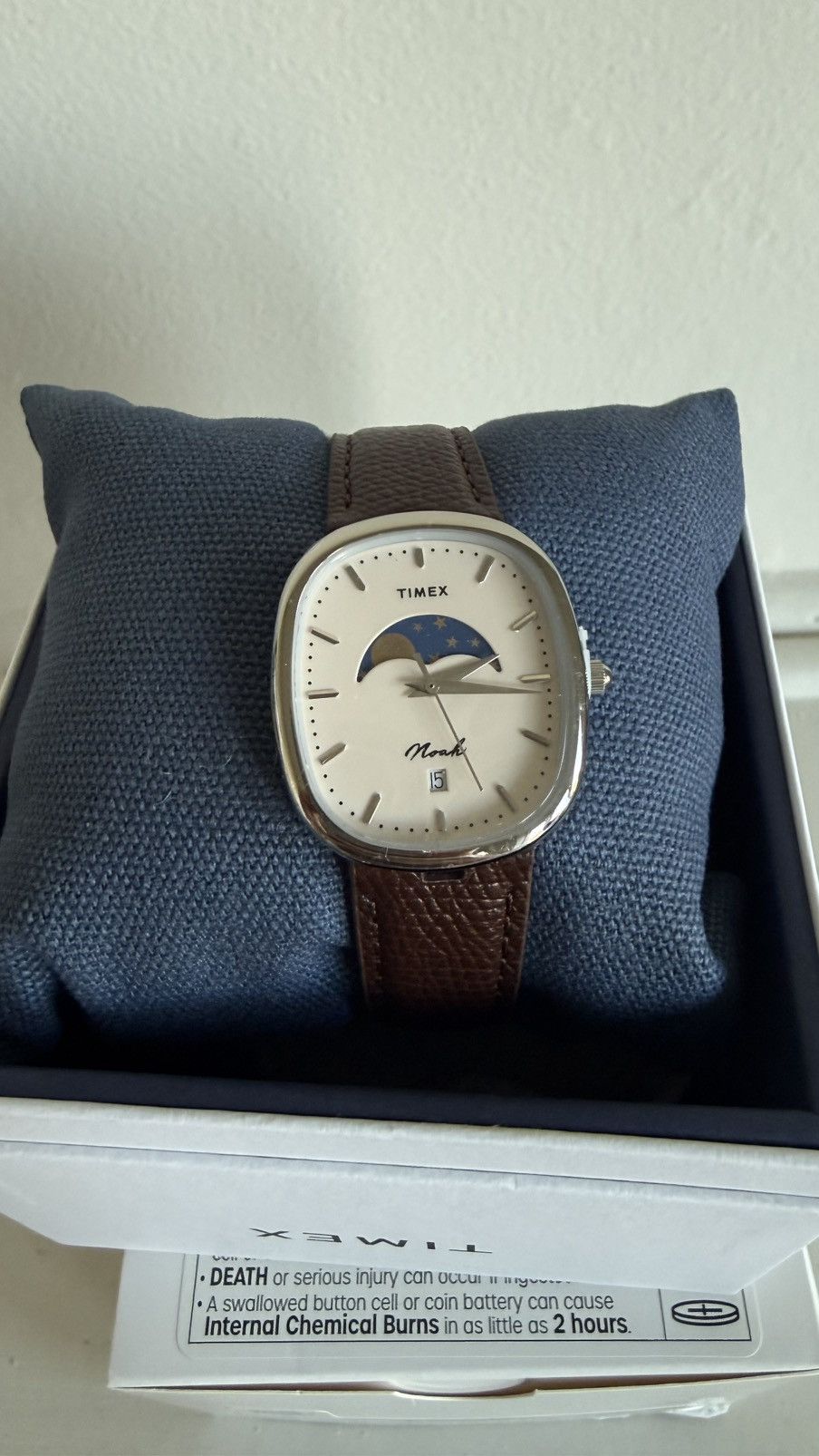 Noah Noah X Timex Oval Moon Phase Watch Size ONE SIZE - 1 Thumbnail