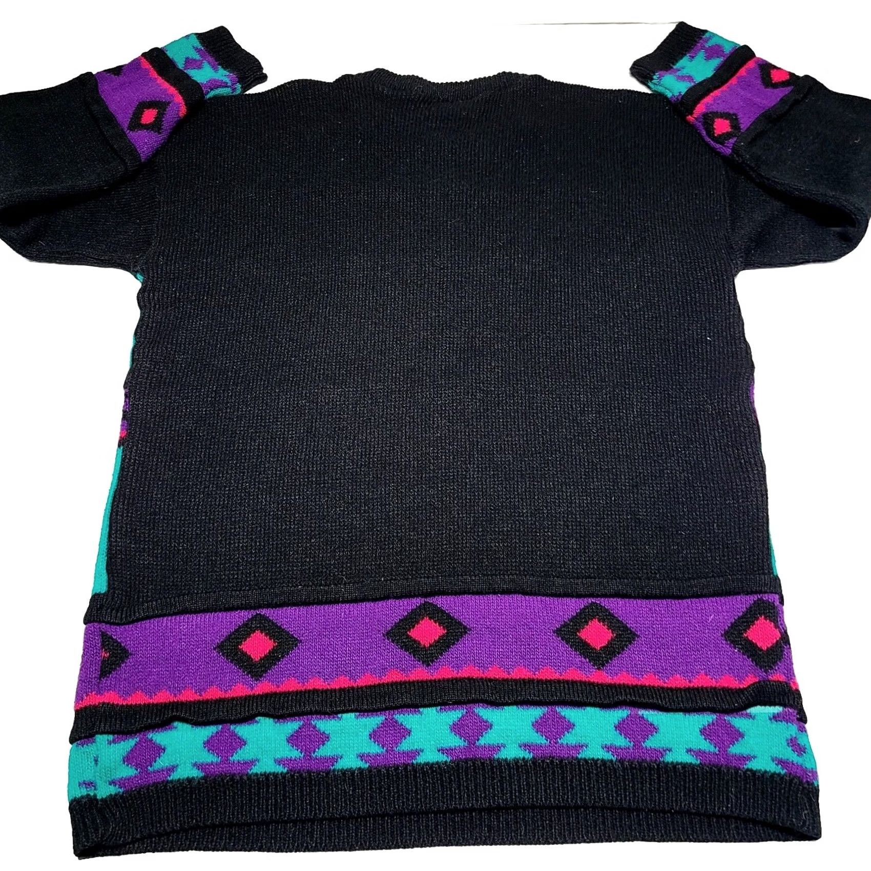 Vintage VINTAGE North American Sweaters Oversized Acrylic Aztec 90's Womens Large Neon Crew Neck Geometric Long Sleeve Pullover Size L / US 10 / IT 46 - 2 Thumbnail
