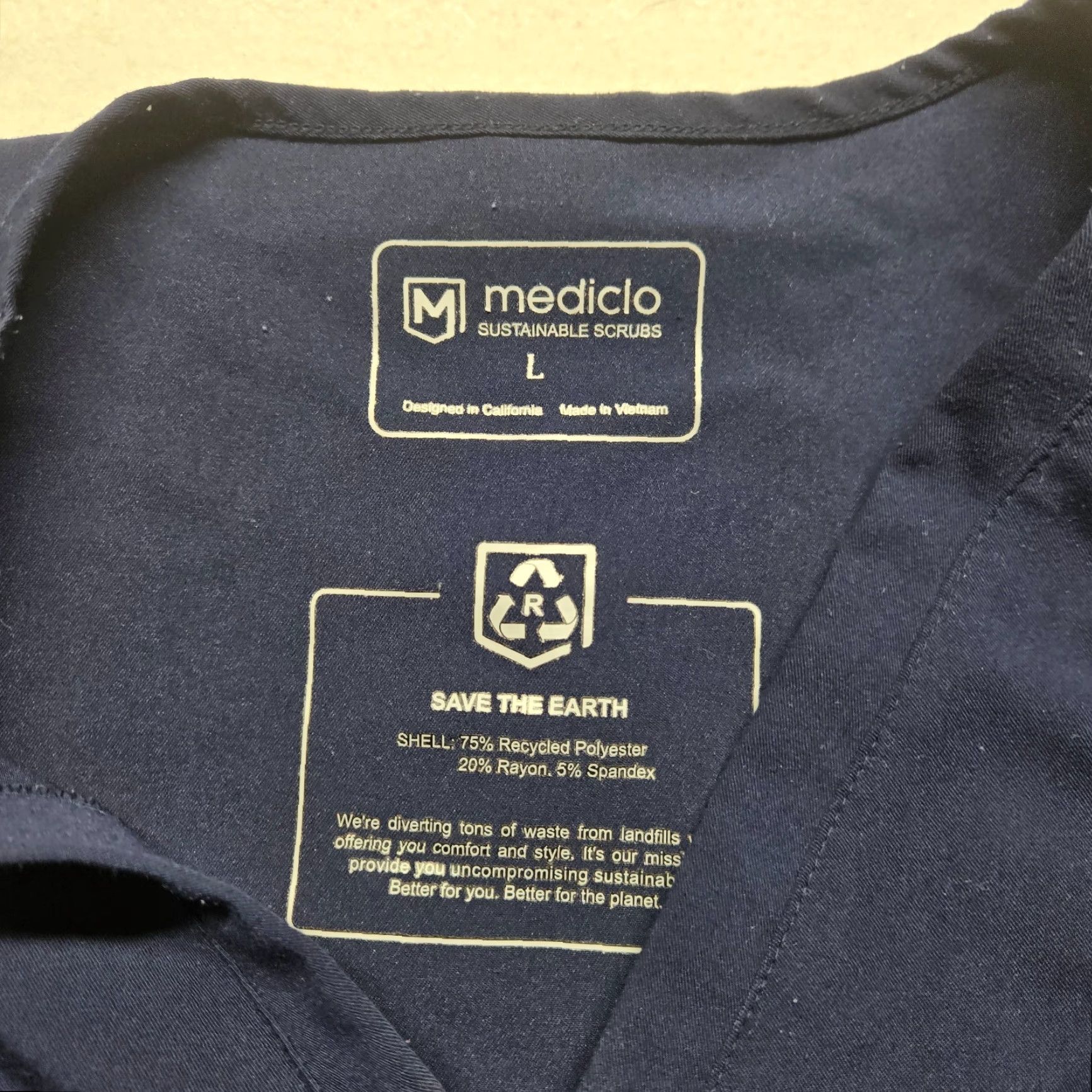 Vintage Mediclo Shirt Women L Blue Short Sleeve V Neck Pockets Adult Size L / US 10 / IT 46 - 2 Thumbnail