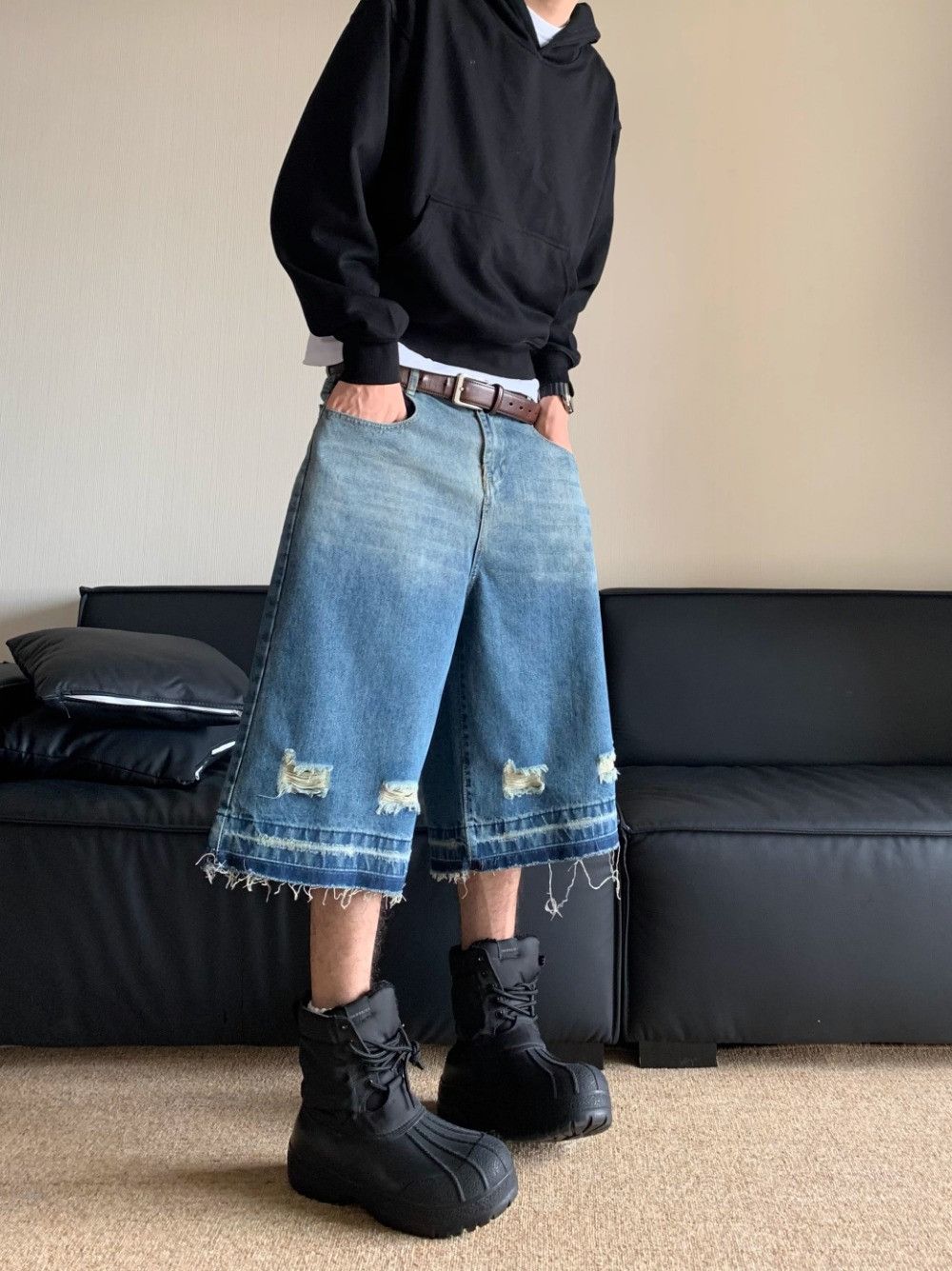 Vintage Ripped Frayed Leg Vintage Blue Jorts Jeans Size US 29 - 4 Thumbnail