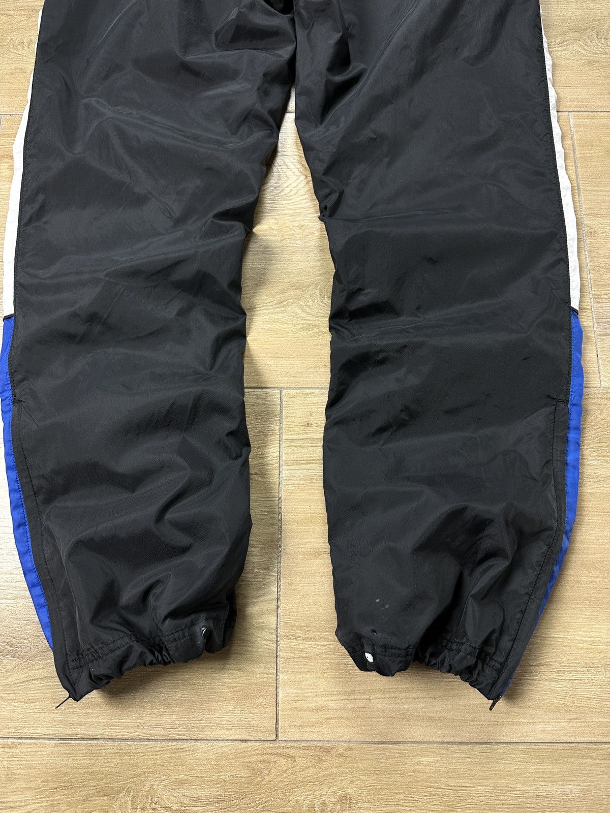 Nike × Vintage Vintage Y2K Nike Logo Nylon Track Pants Size US 34 / EU 50 - 14 Thumbnail