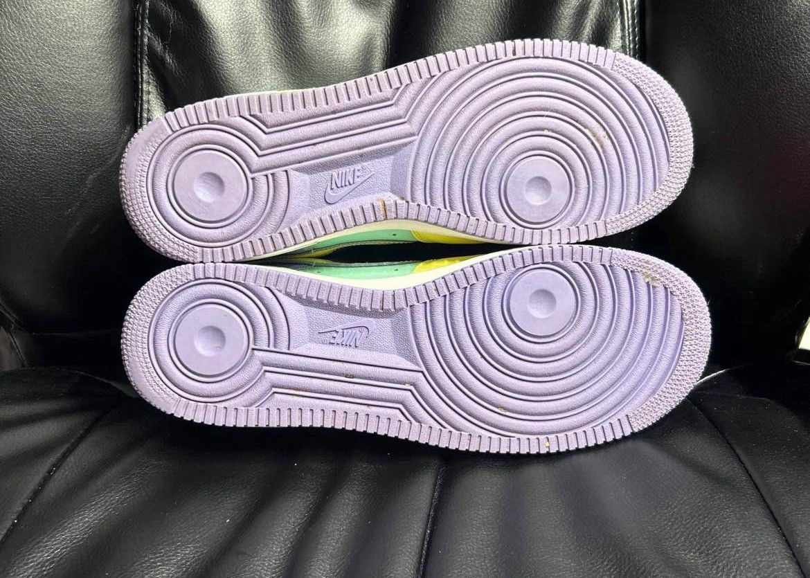 Nike Nike AF1 Easter 2006 10M Used Size US 12 / EU 45 - 5 Thumbnail