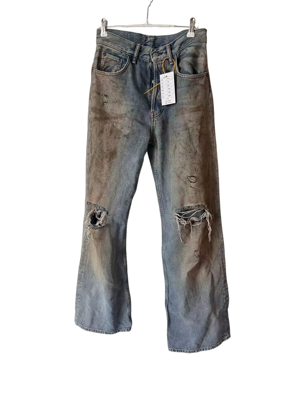 Acne Studios Acne Studios Dirty Wash Distressed Wide Leg Jeans 25 Size US 26 / EU 42 - 1 Thumbnail