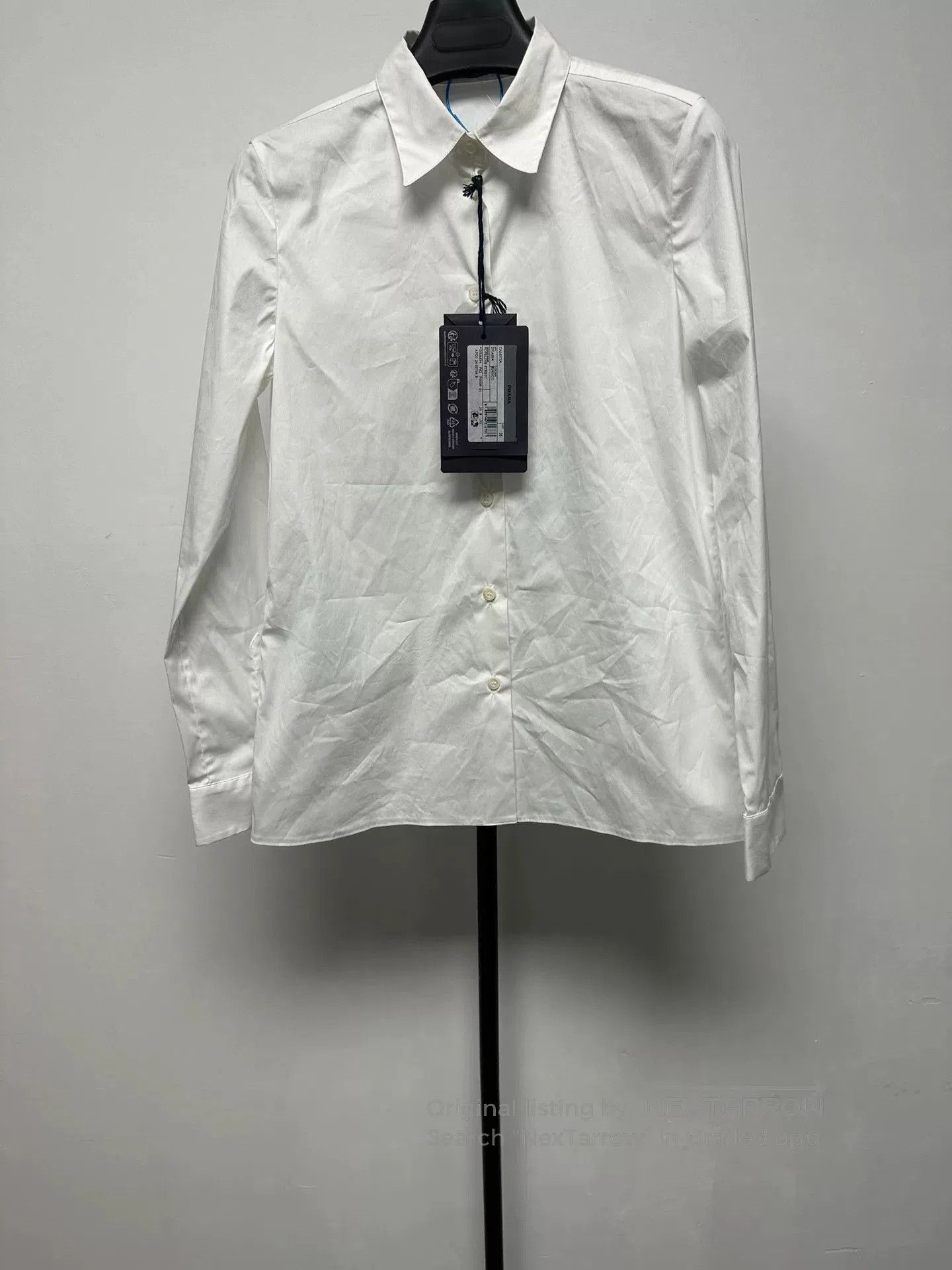 Prada Prada Classic Women's White Shirt. Size XS / US 0-2 / IT 36-38 - 1 Thumbnail